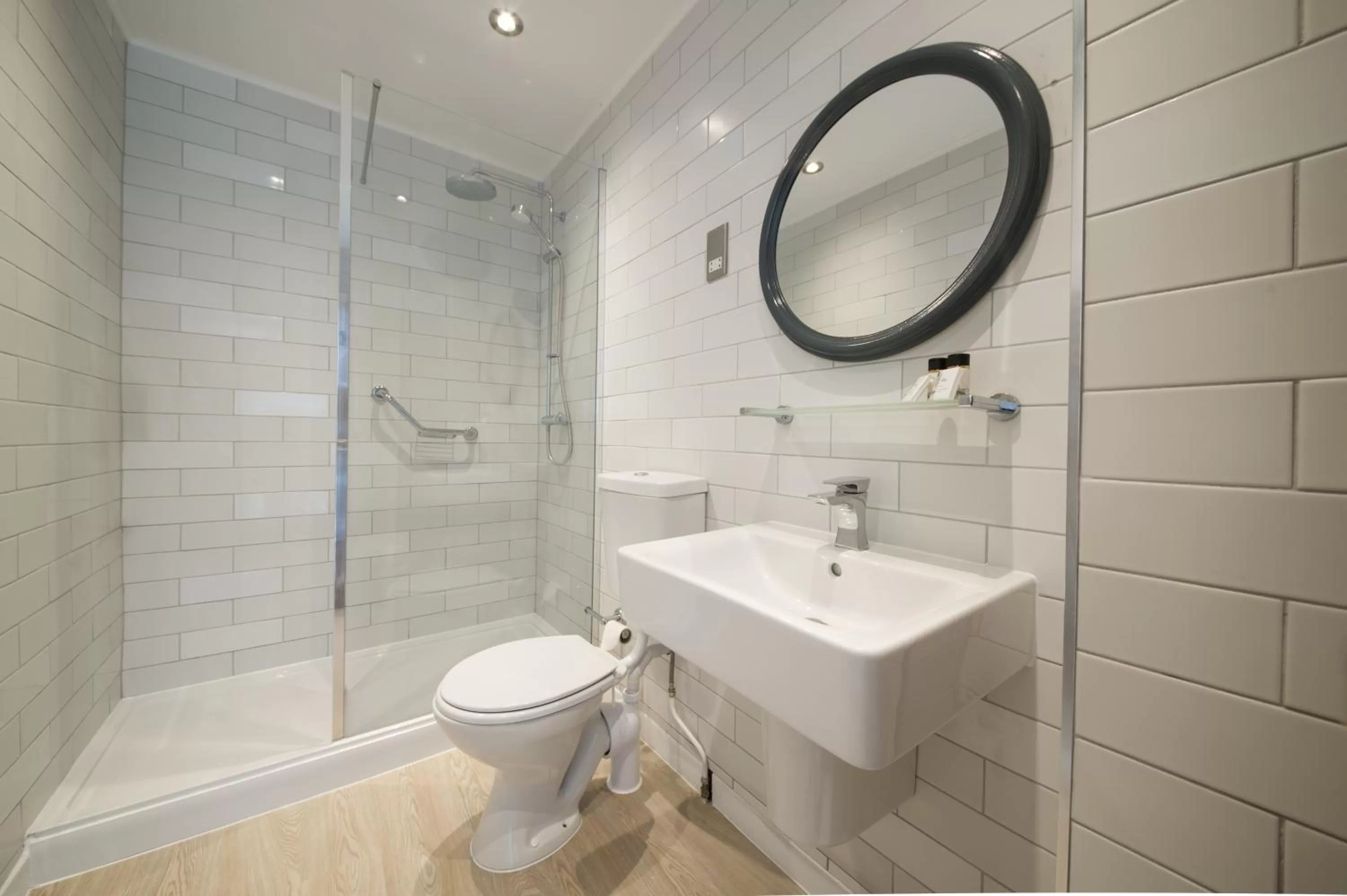 Bathroom in The Calverley Arms by Innkeeper's Collection