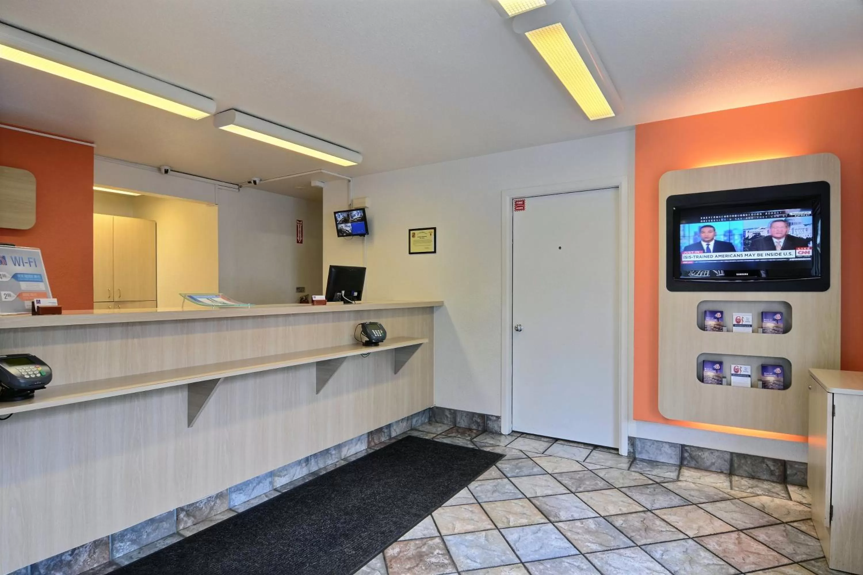 Lobby or reception in Motel 6-Tumwater, WA - Olympia