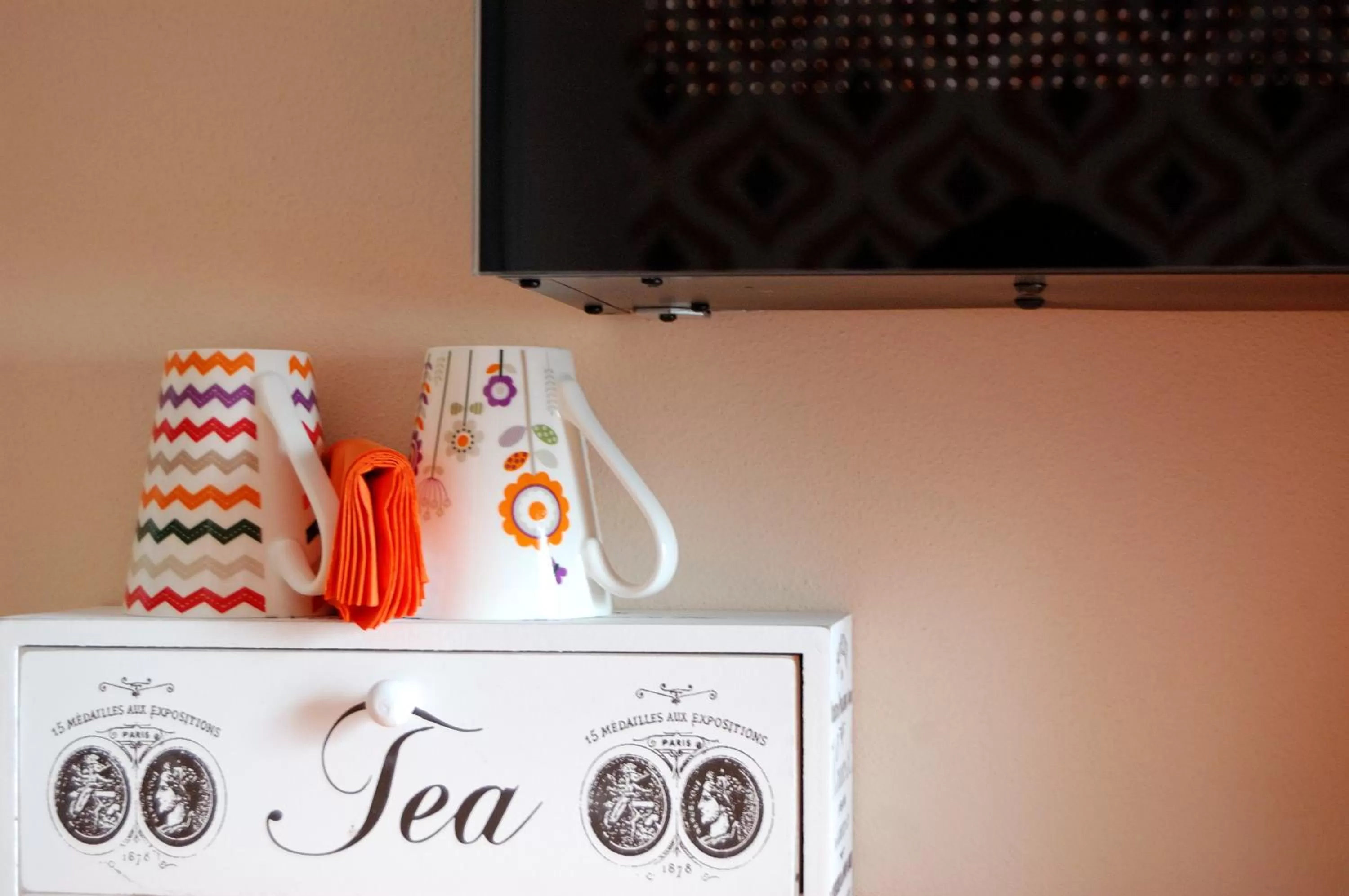 Decorative detail, TV/Entertainment Center in B&B Incanto sotto il mare