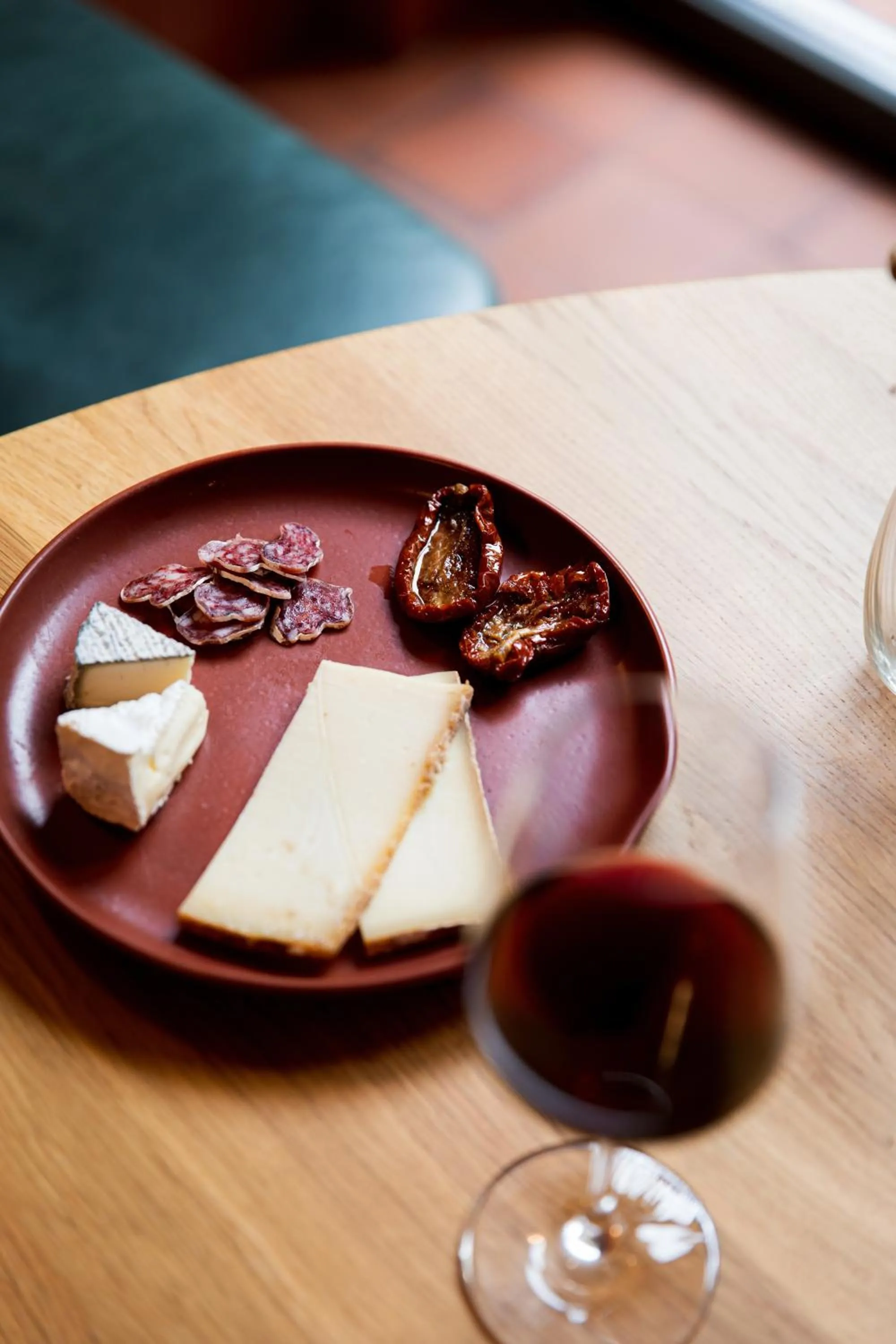 Lounge or bar in Hôtel AMI - Orso Hotels