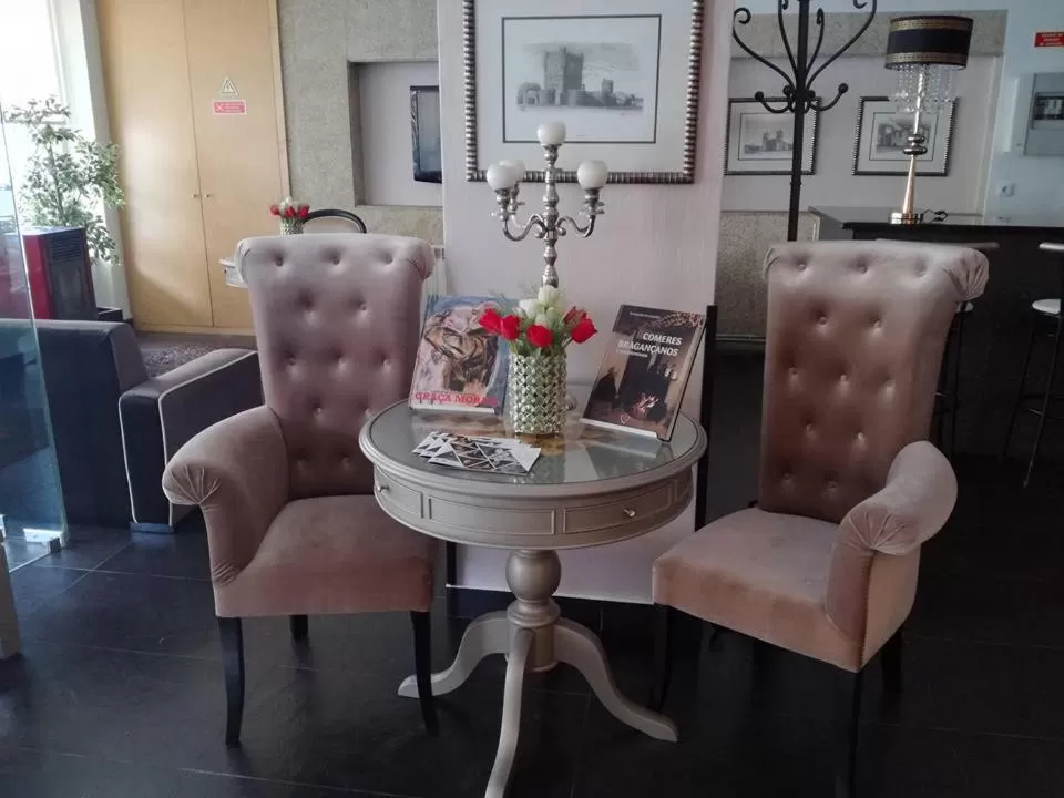 Seating area in Hotel Tulipa