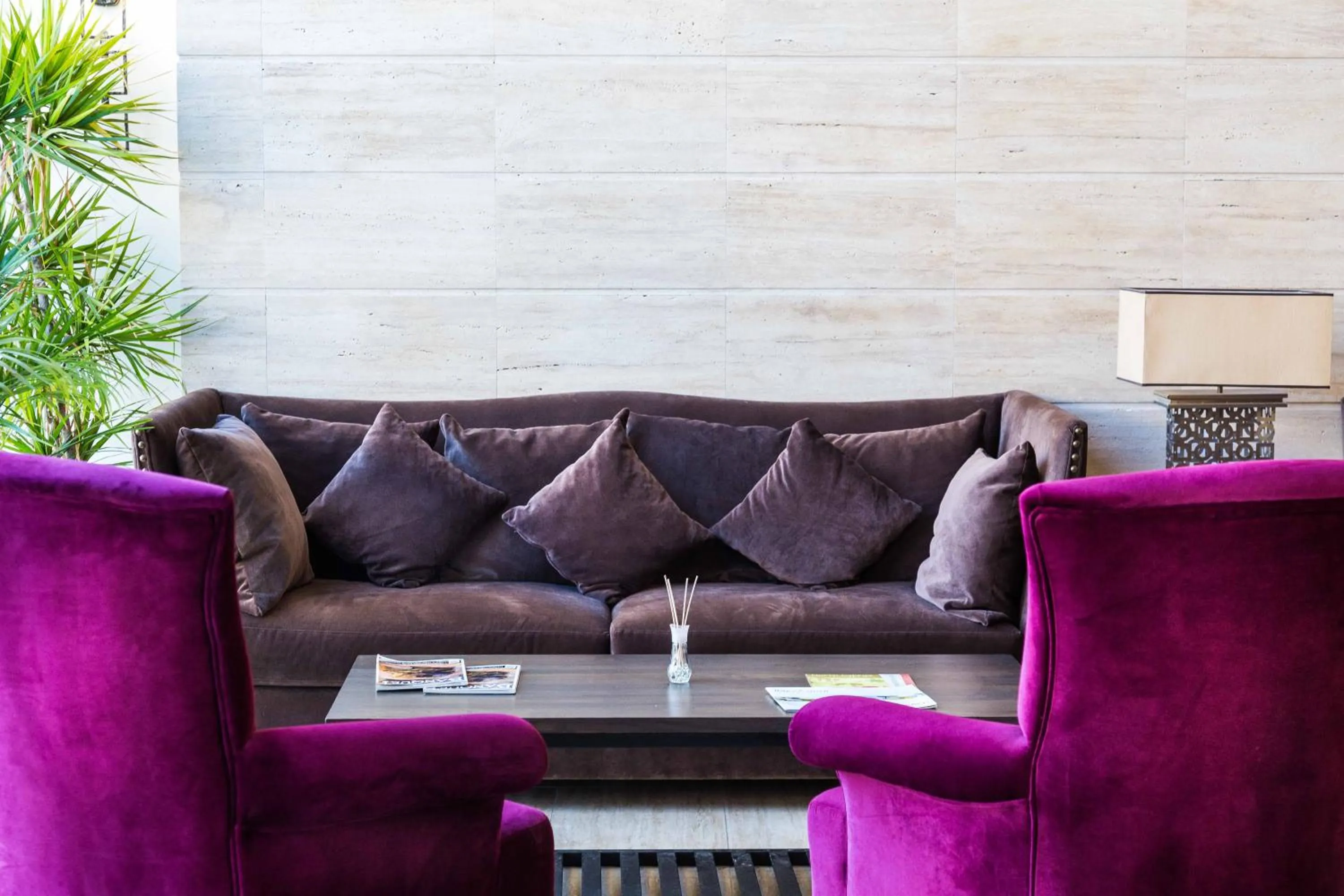 Lobby or reception in Port View Hotel