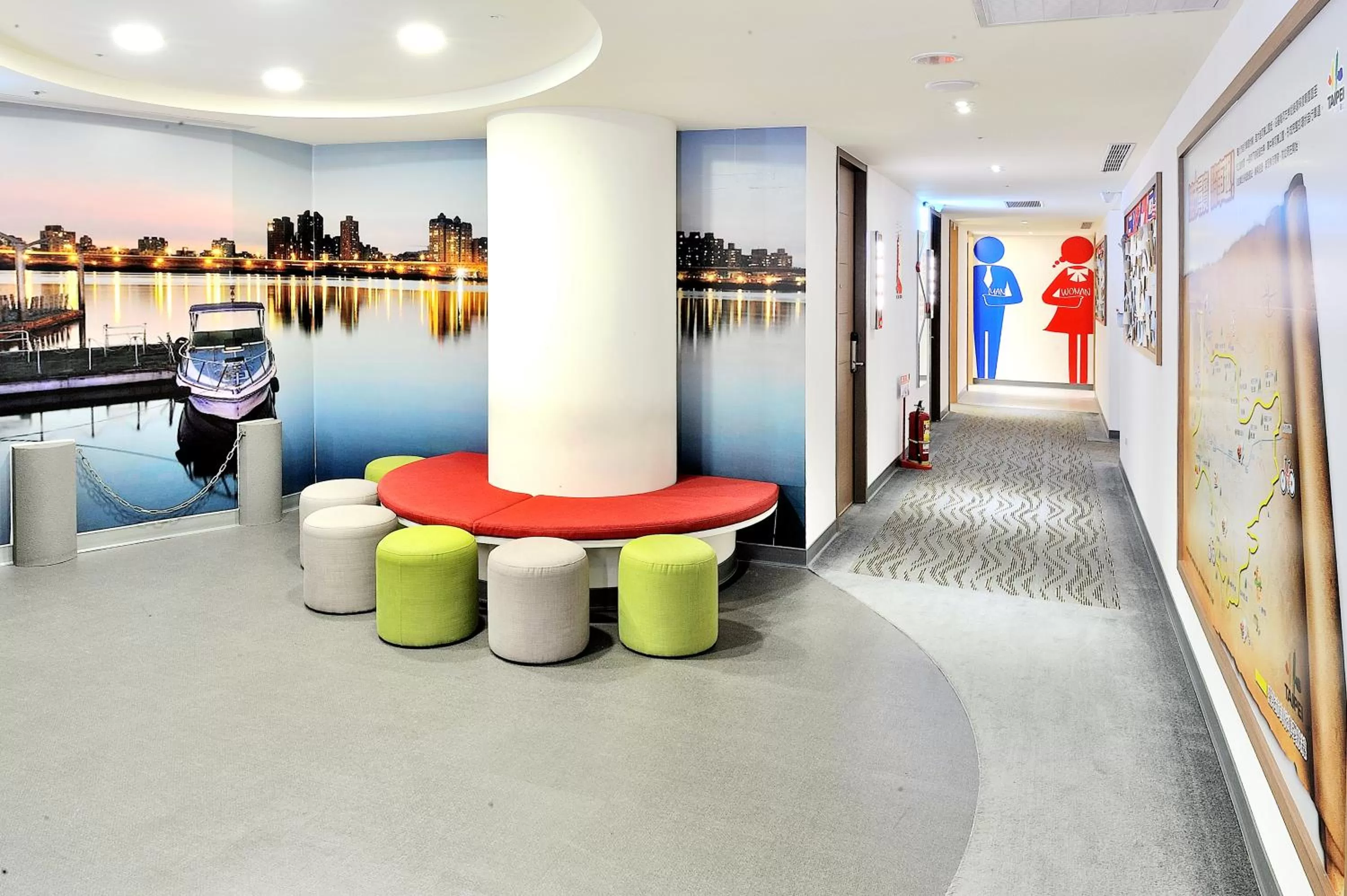 Seating area in CU Hotel Taipei