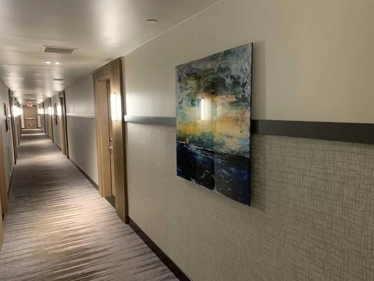 Property building in Aspen Square Condominium Hotel