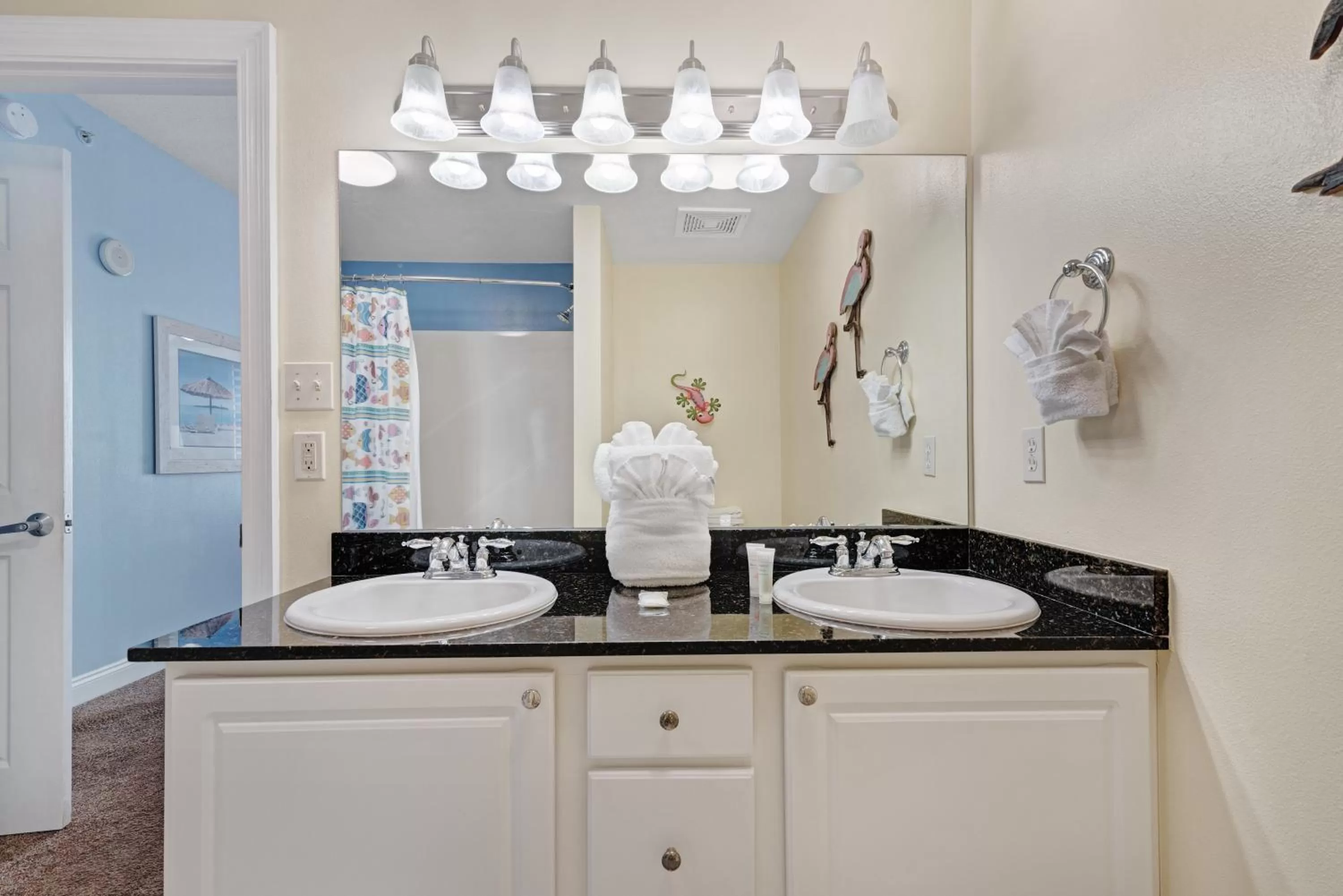 Bathroom in Calypso Resort