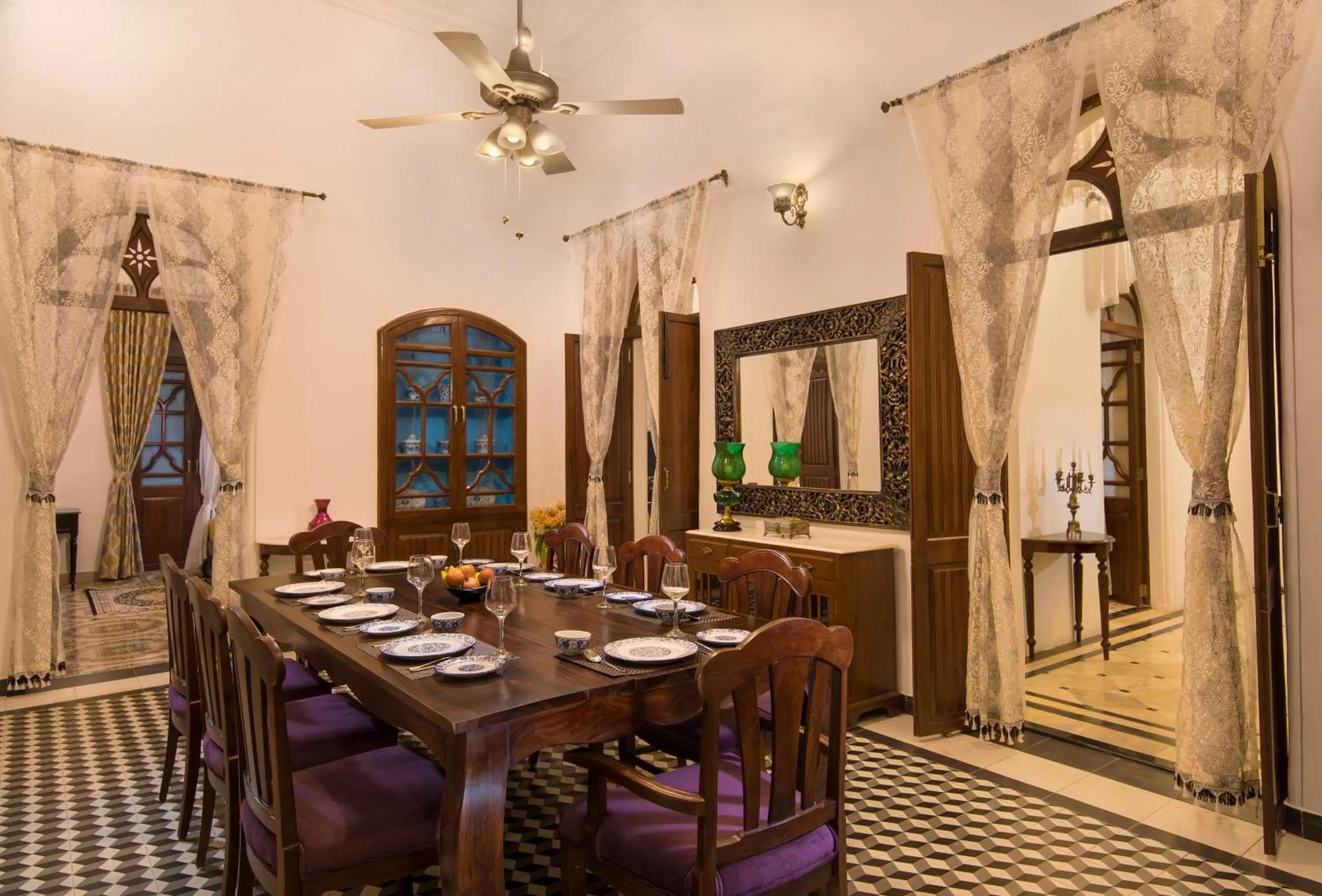 Dining area in ROSASTAYS South Goa