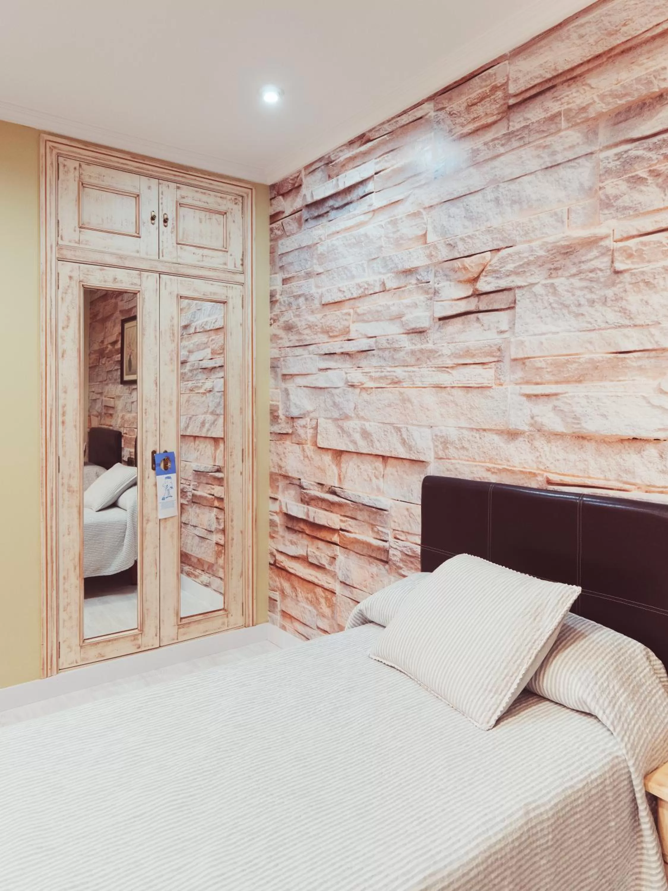 Bed in Hotel Los Toreros