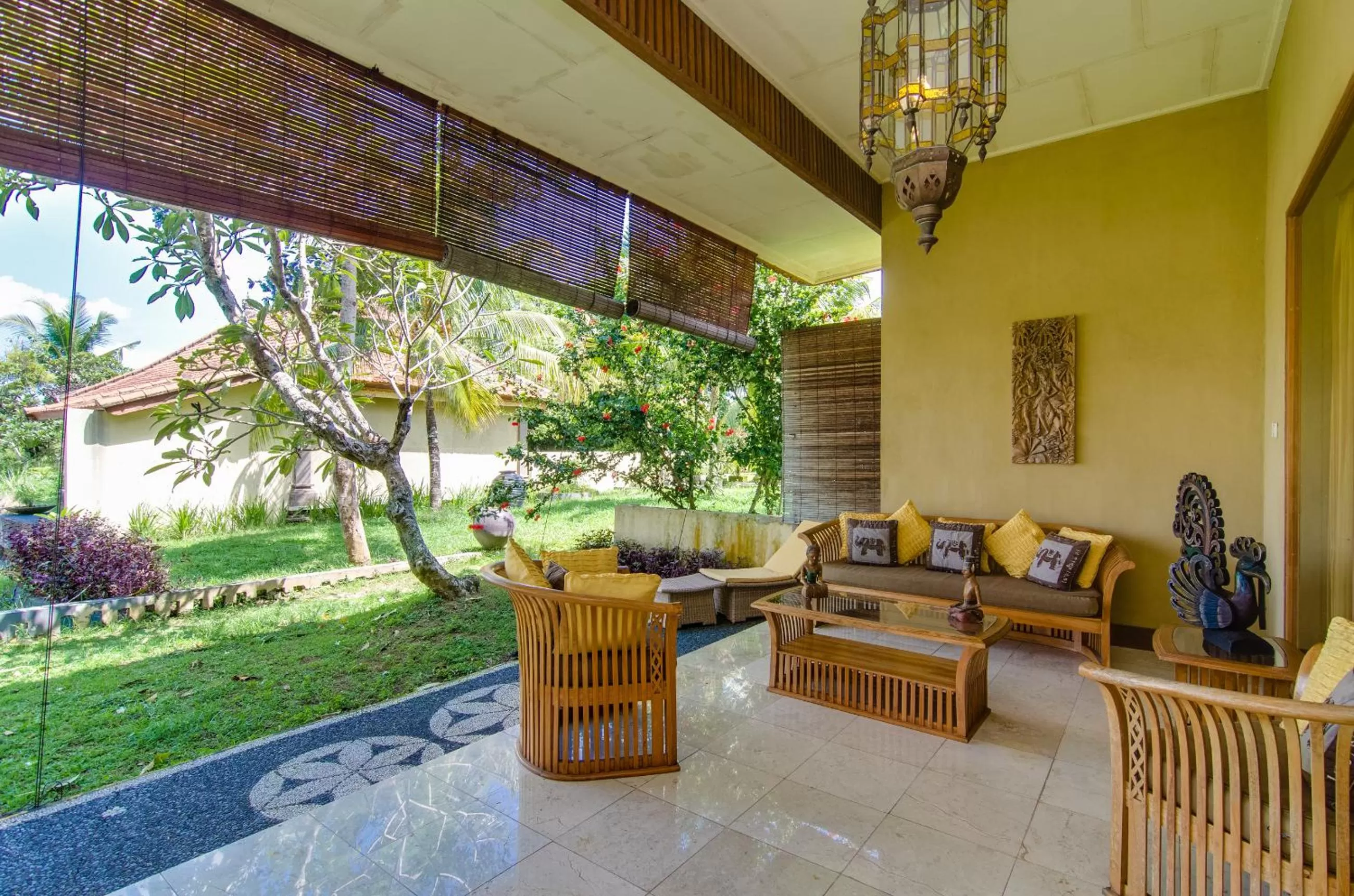 Balcony/Terrace in Green Field Hotel and Restaurant