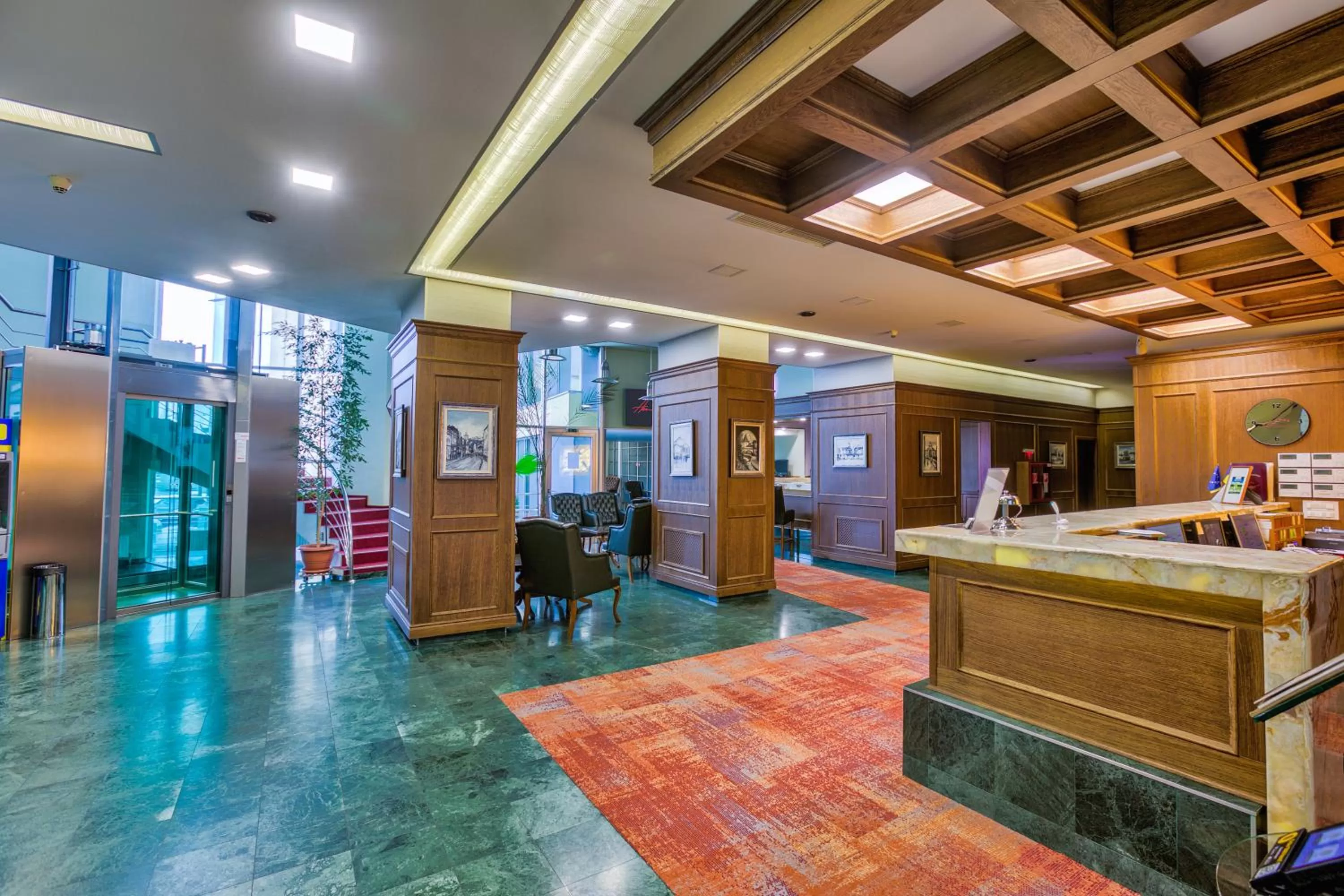 Lobby or reception in Hotel Ambient