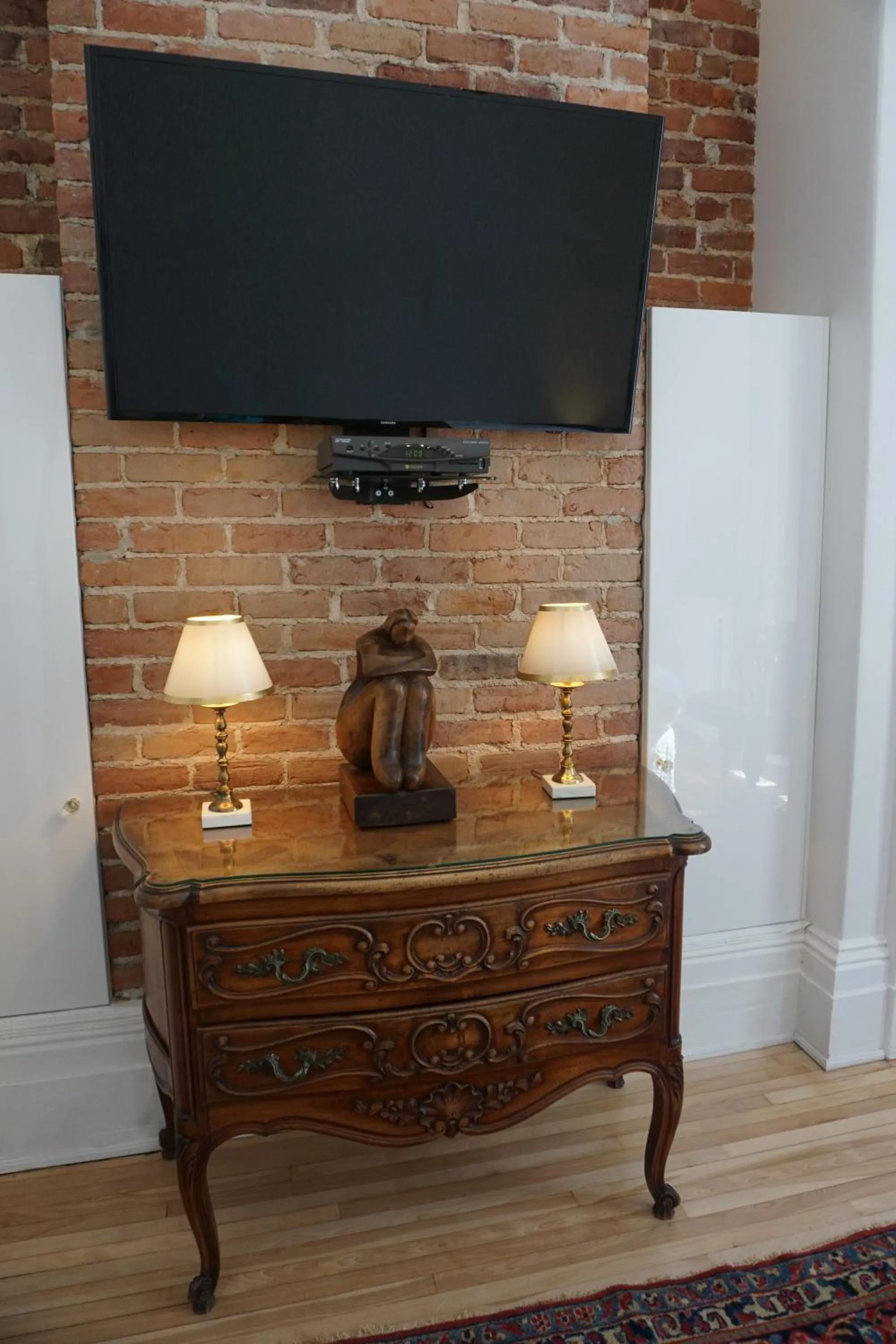 Decorative detail in Hôtel Marie-Rollet