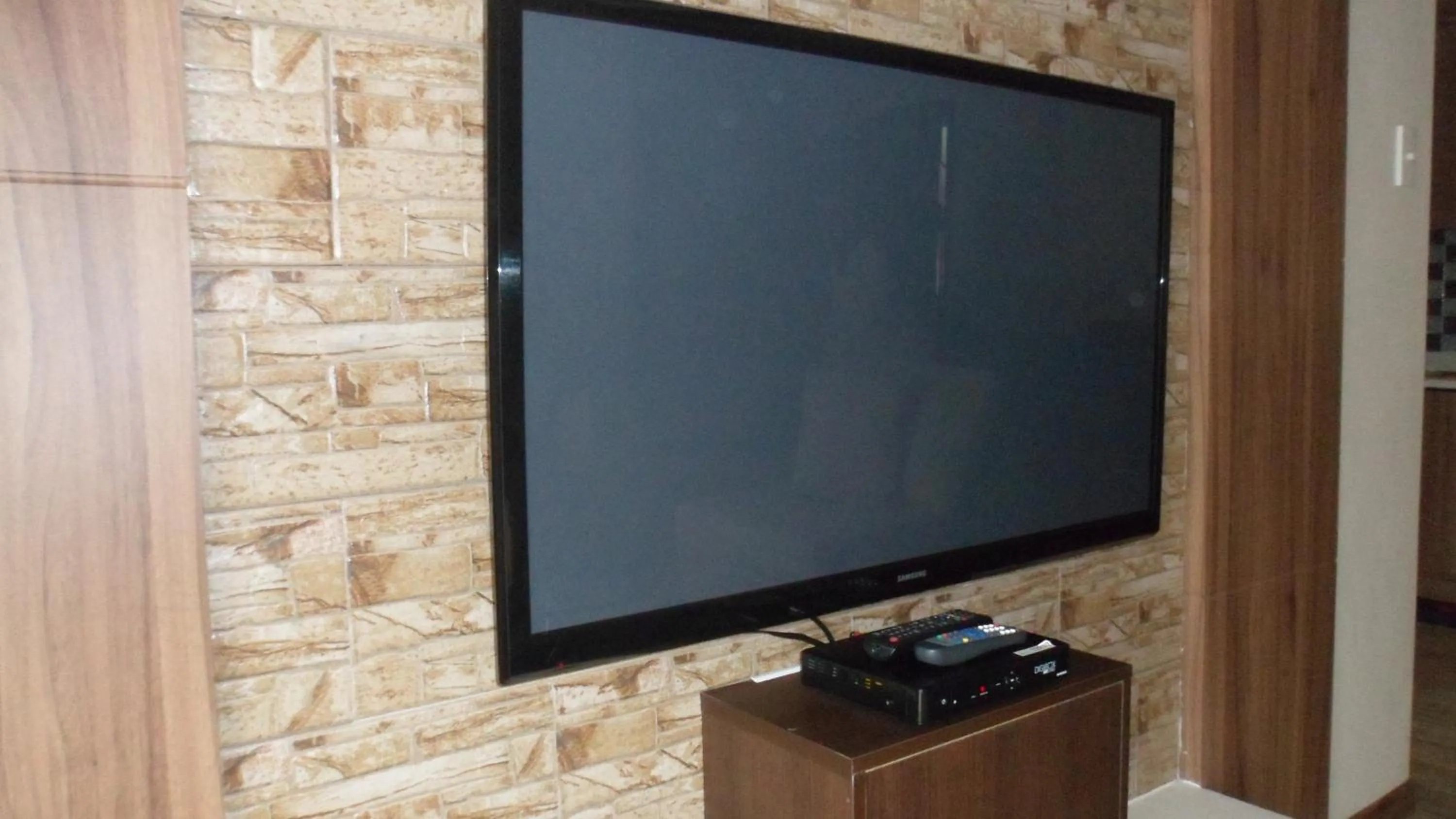 TV and multimedia in Prestige Vacation Apartments - Bonbel Condominium