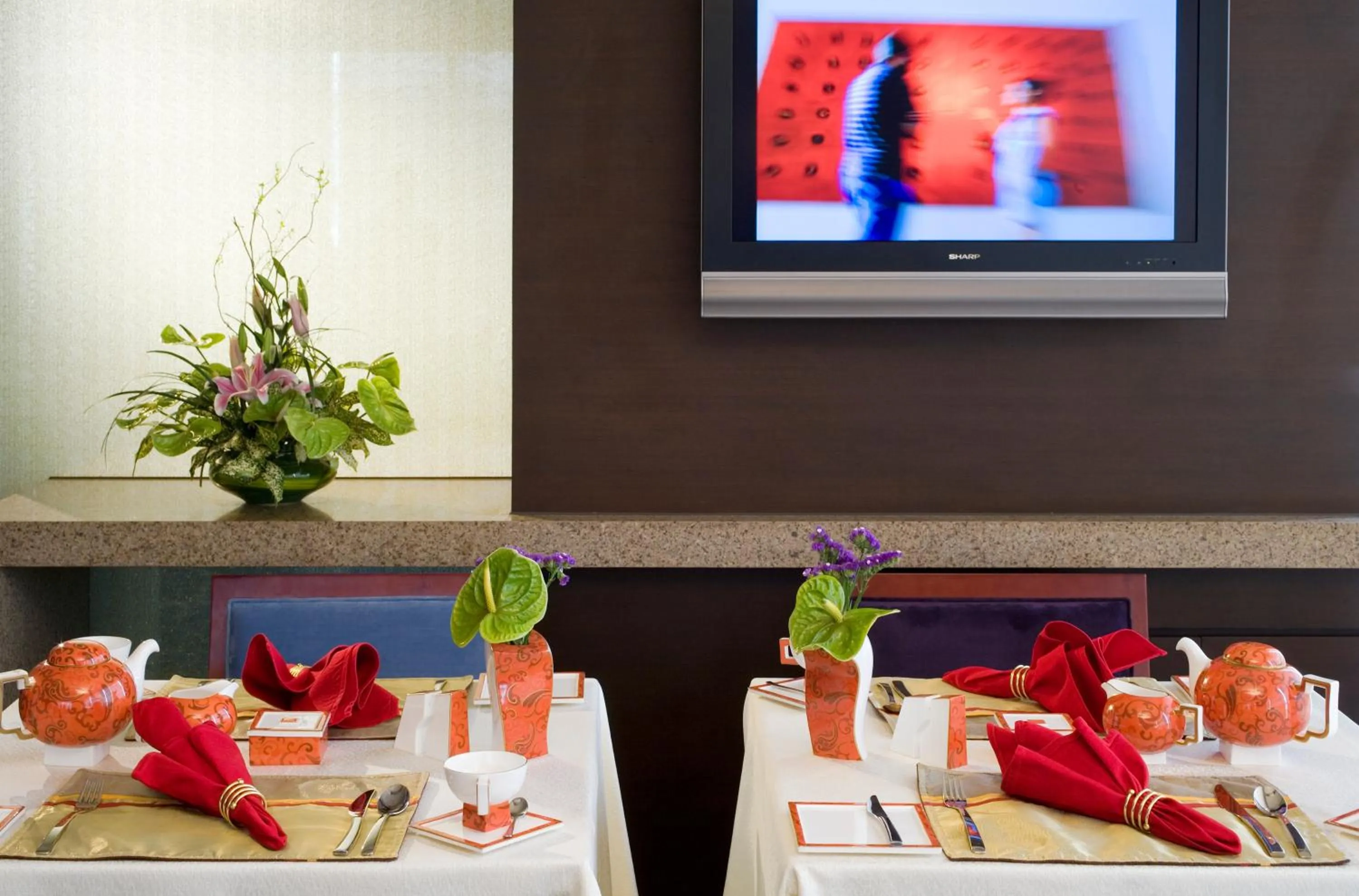 Restaurant/places to eat in Baolong Hotel Shanghai