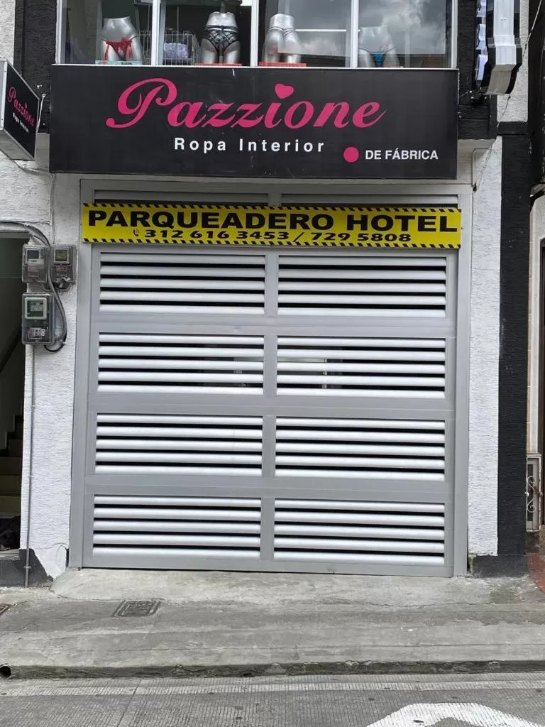 Logo/Certificate/Sign in Hotel Cafe Estrella