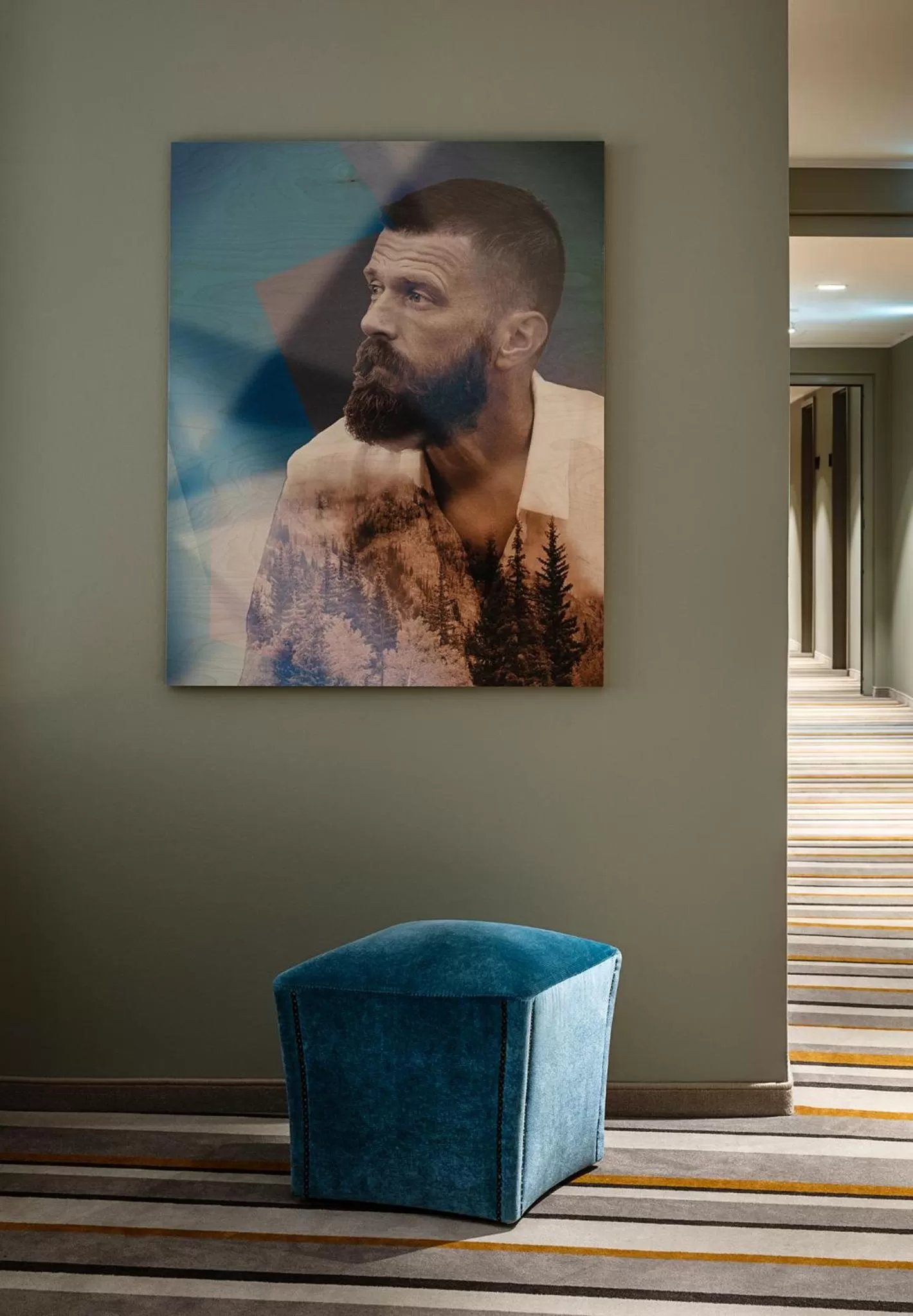 Communal lounge/ TV room in AMERON Hamburg Hotel Speicherstadt