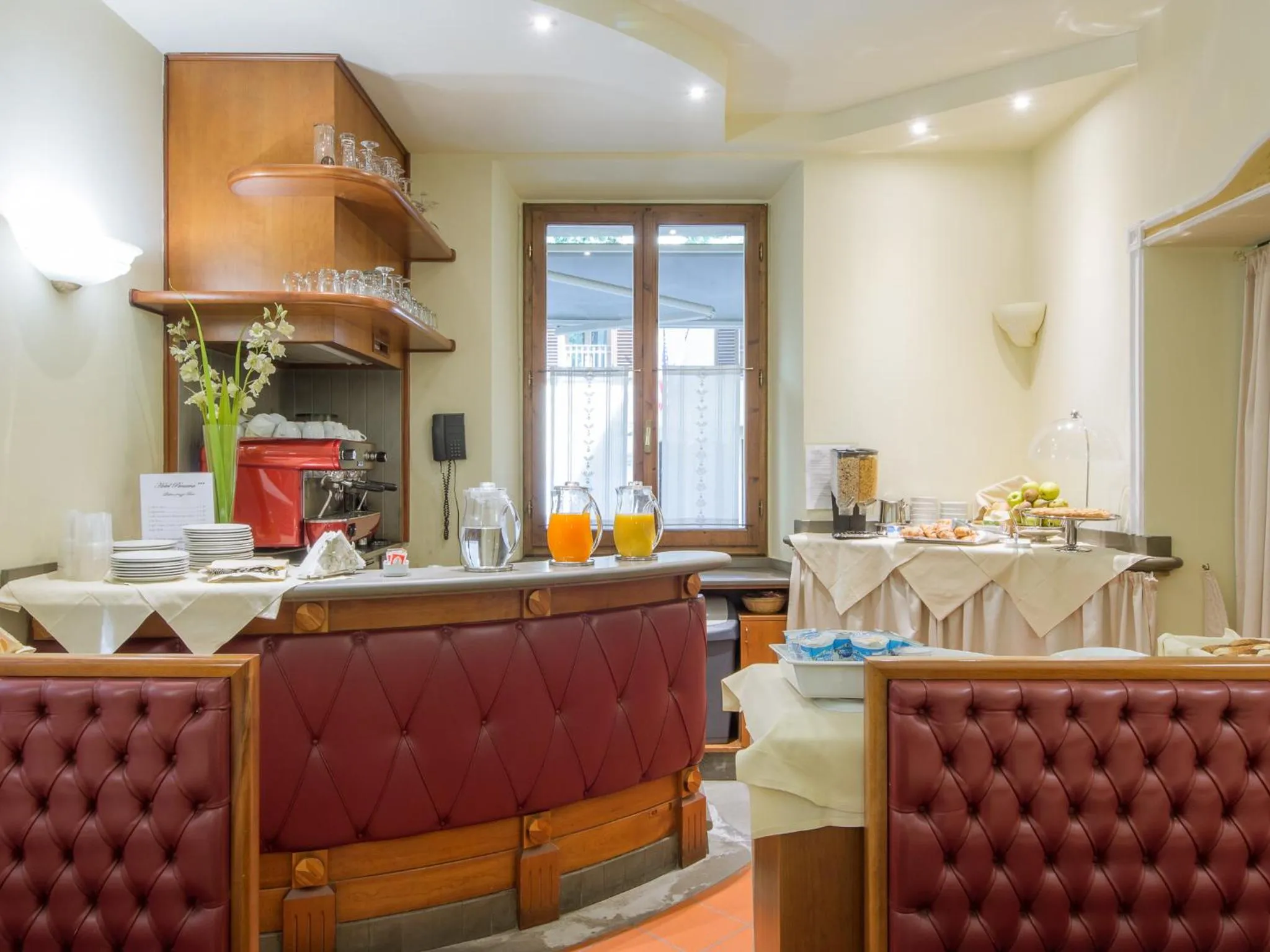 Food and drinks in Hotel Panama