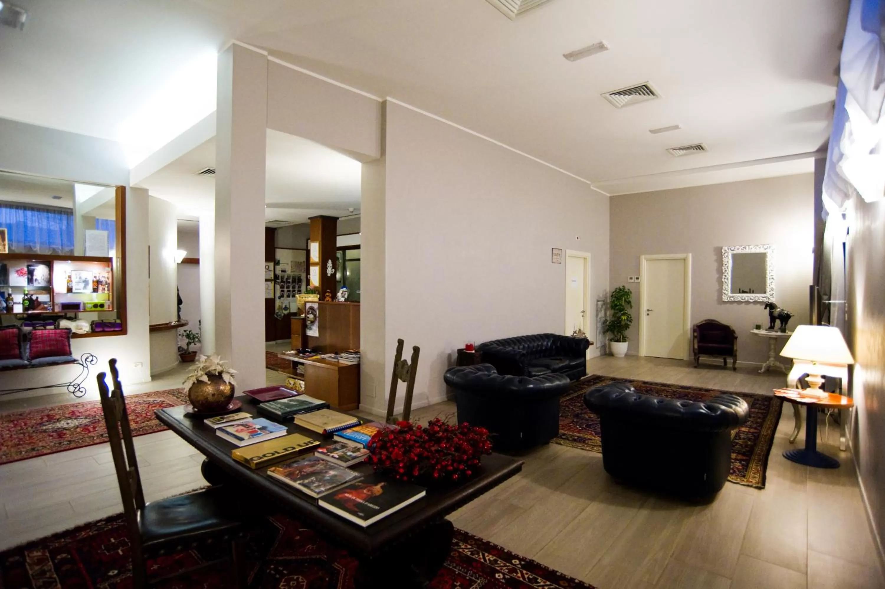 Lobby or reception in Hotel Piero Della Francesca