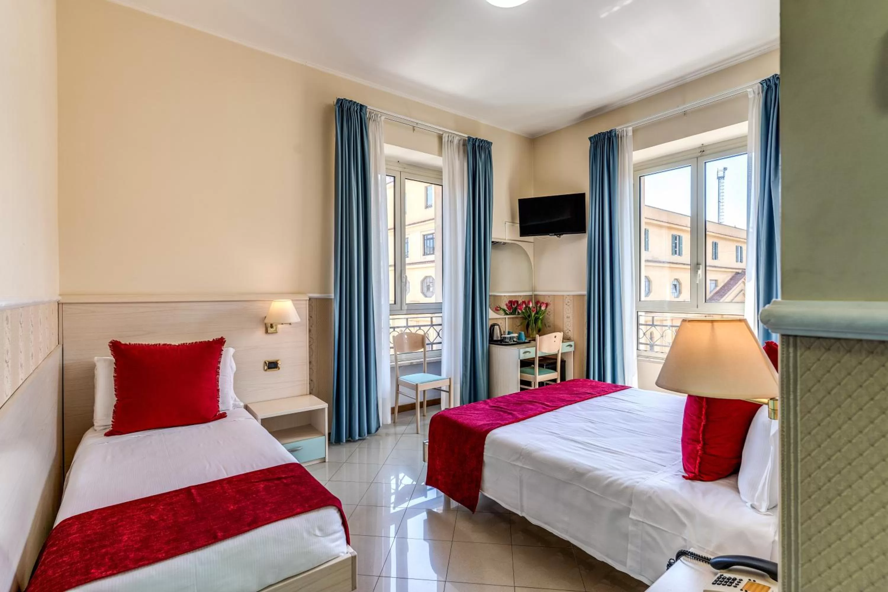 Bed in Hotel Ottaviano Augusto