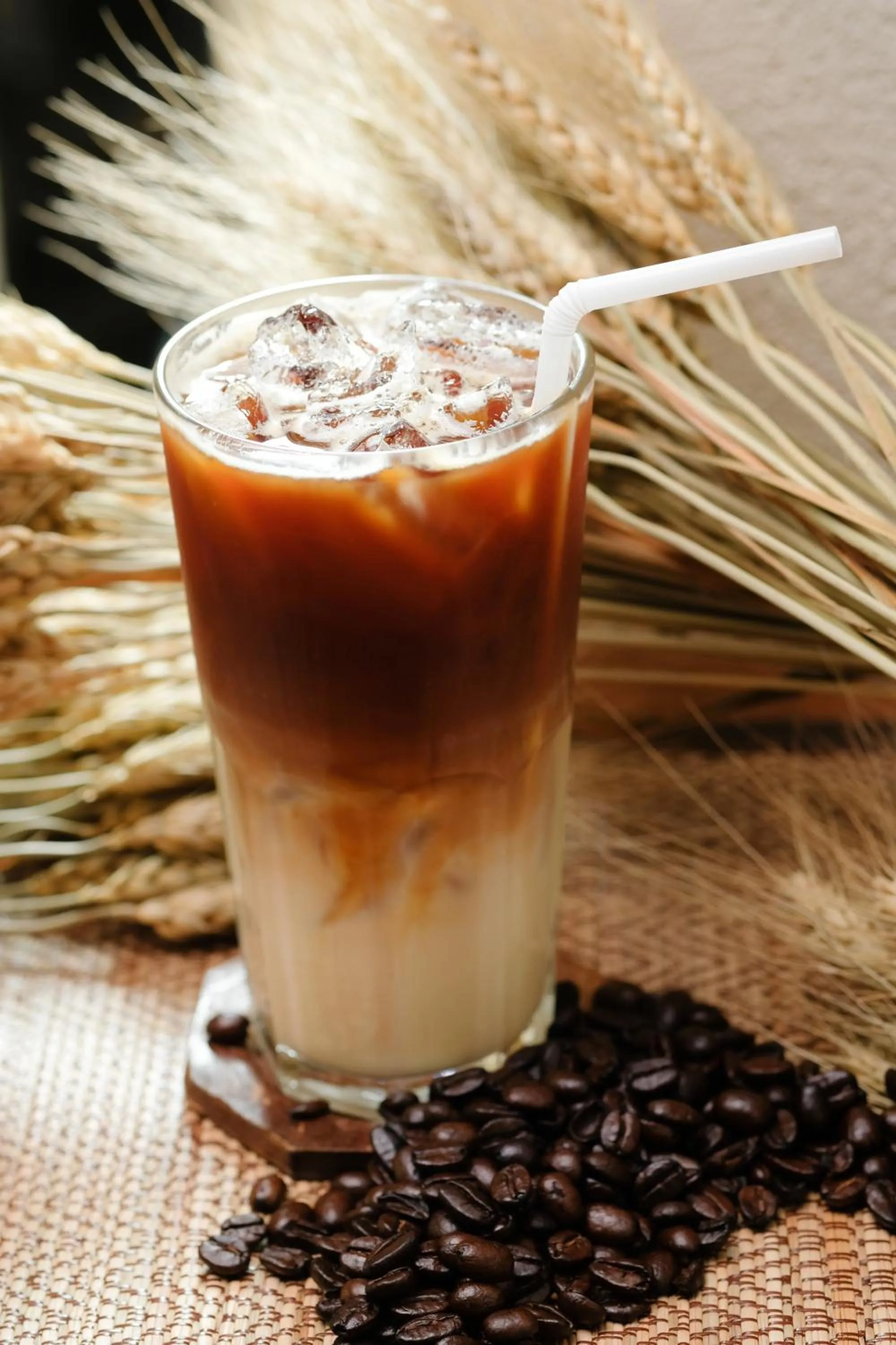 Drinks in Tapae Gate Villa