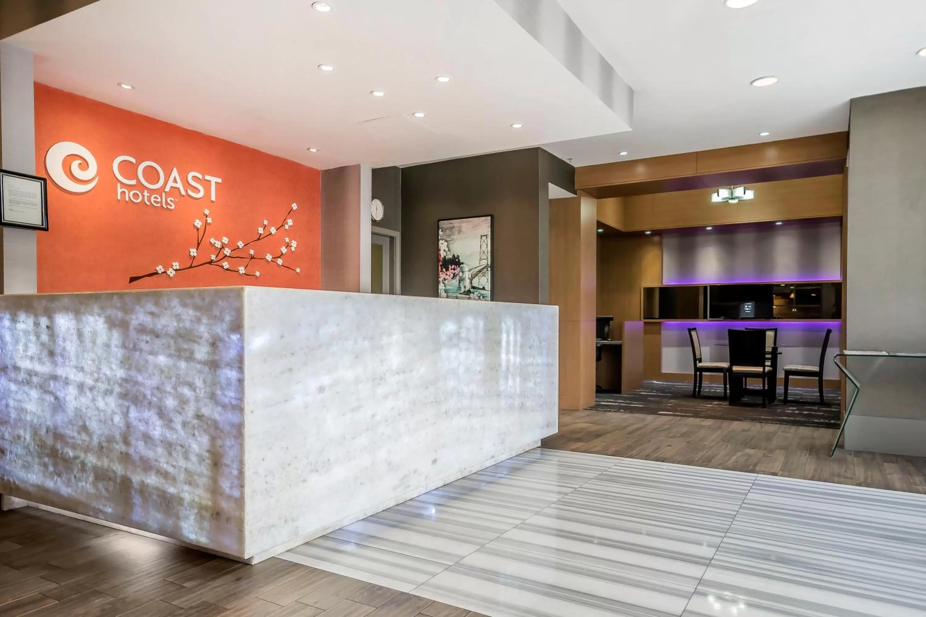 Lobby or reception in Best Western Plus Vancouver Airport Hotel
