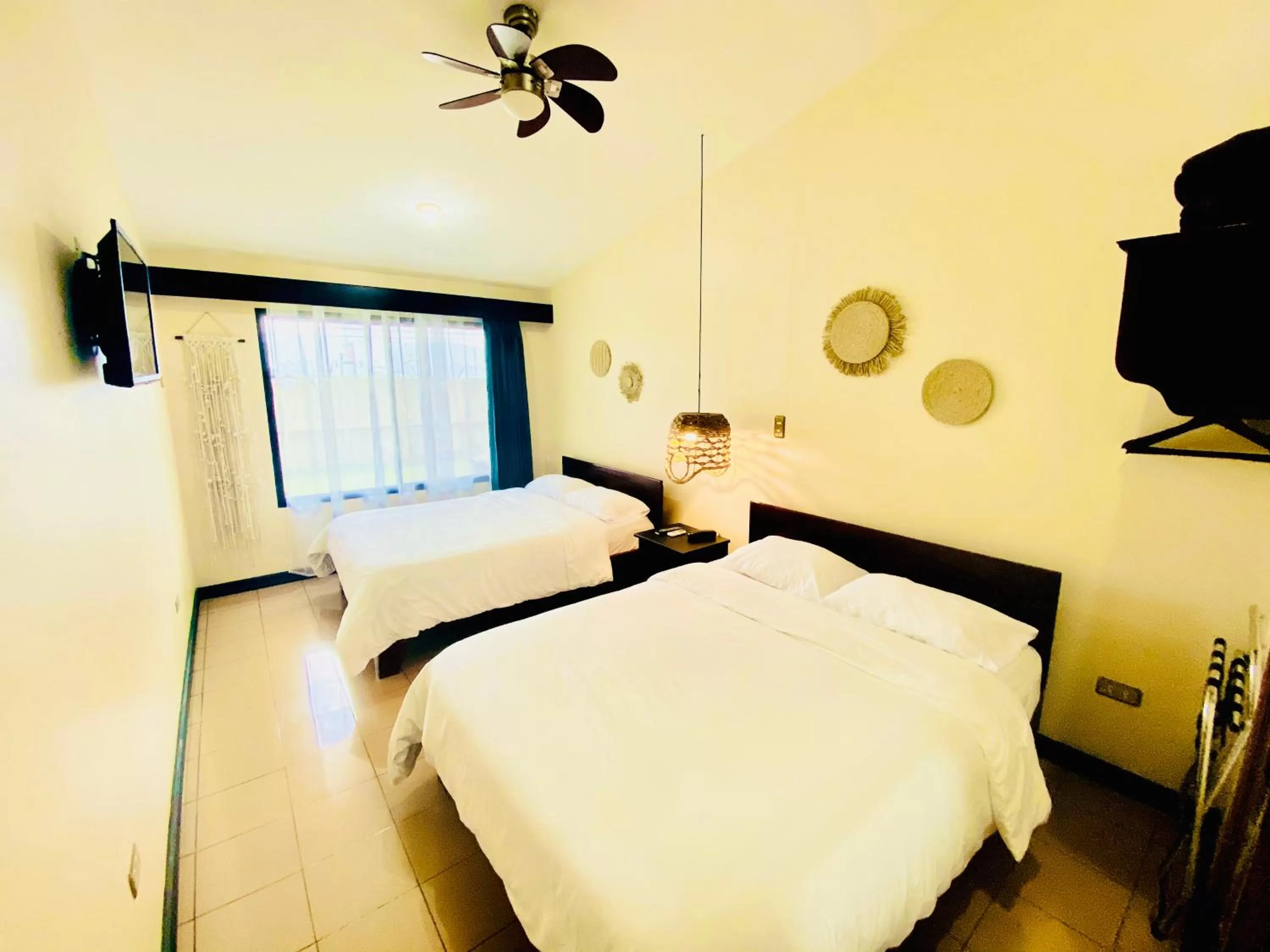 Bed in Hotel Mango Airport