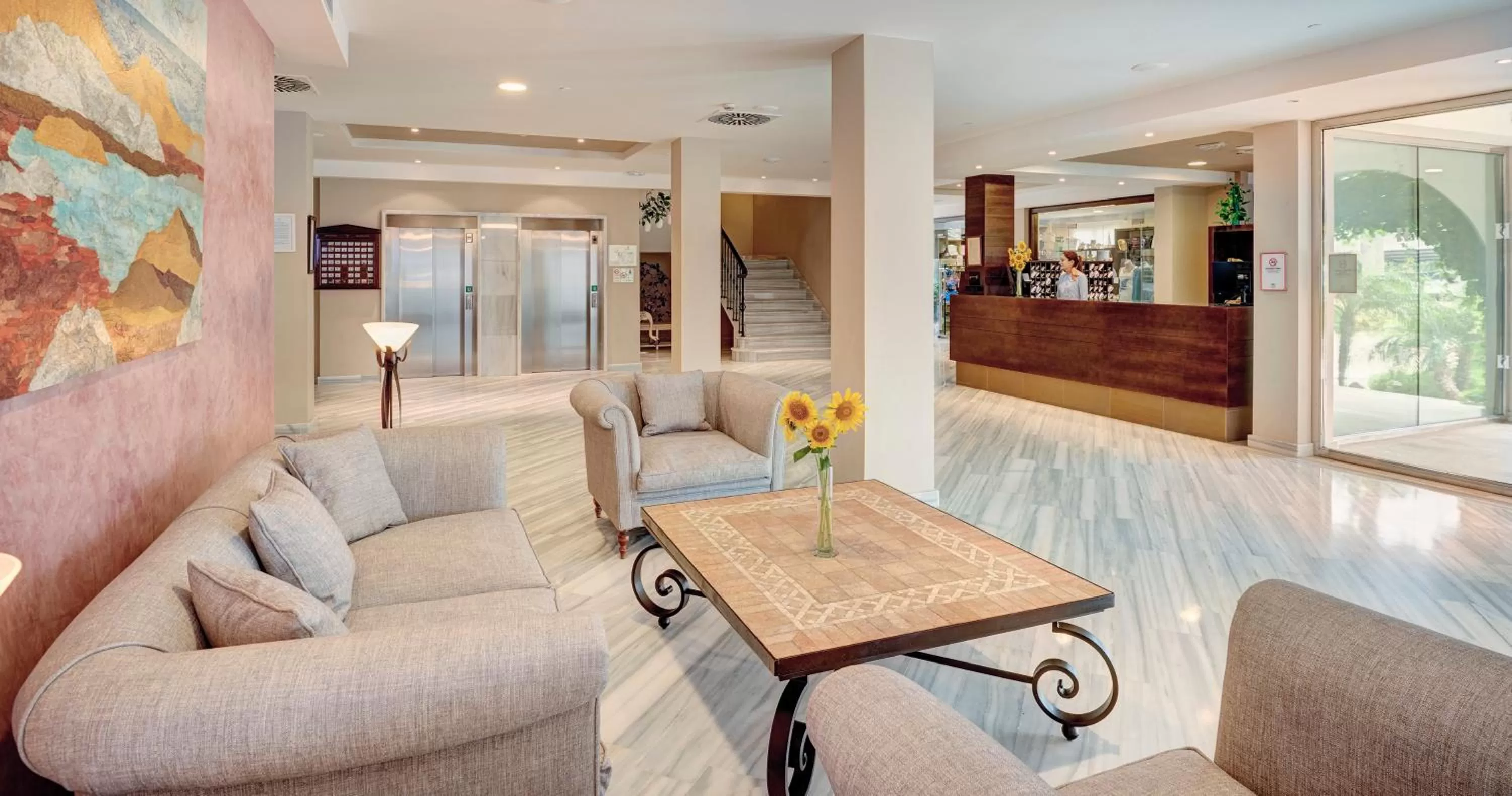 Staff in Hipotels Flamenco Conil