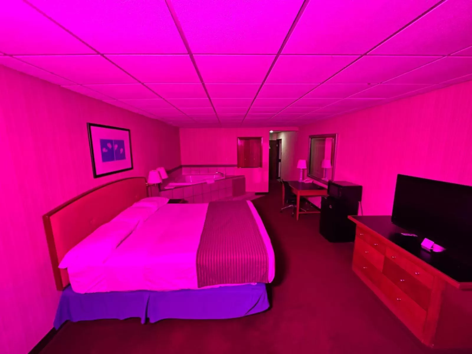 Photo of the whole room in Travel Inn & Suites