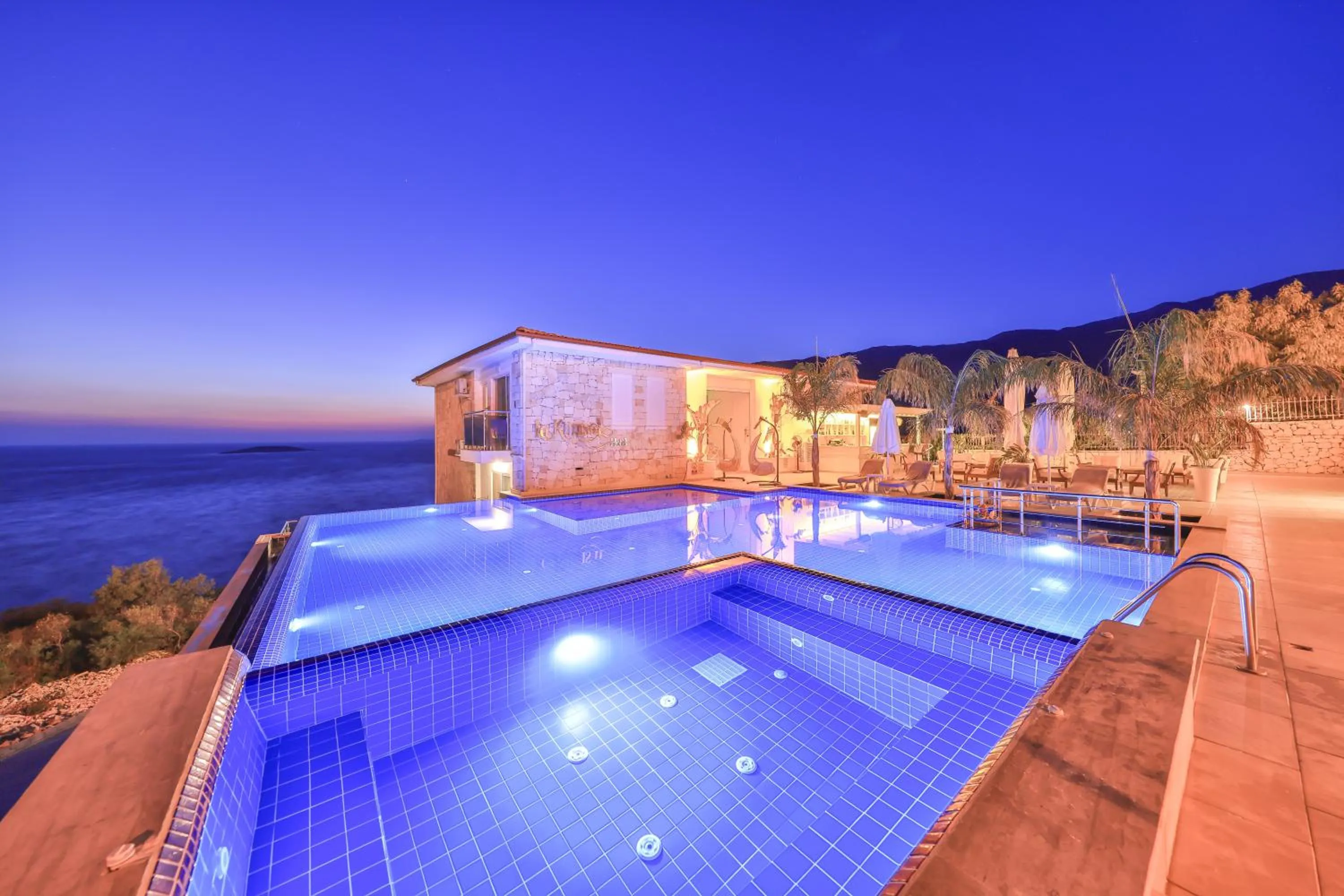 Night in La Kumsal Hotel