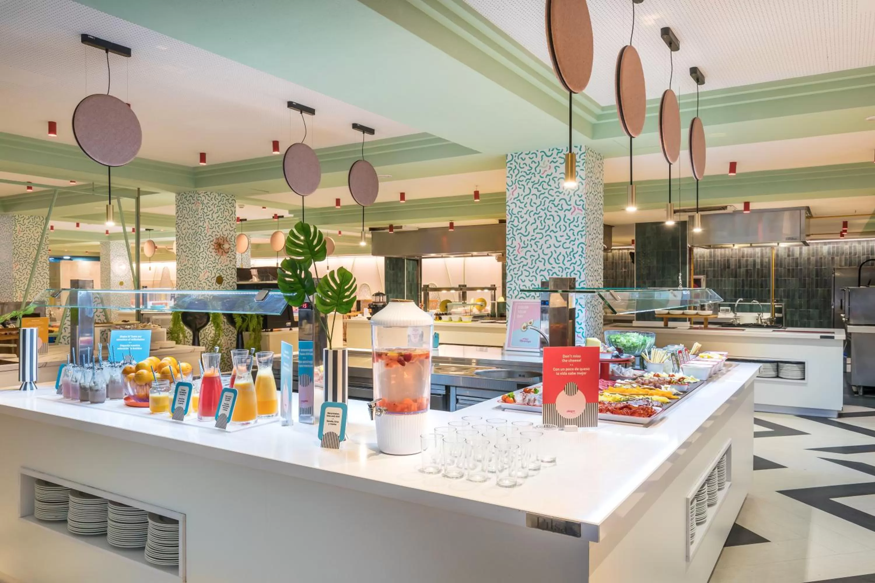 Restaurant/places to eat in Allegro Isora