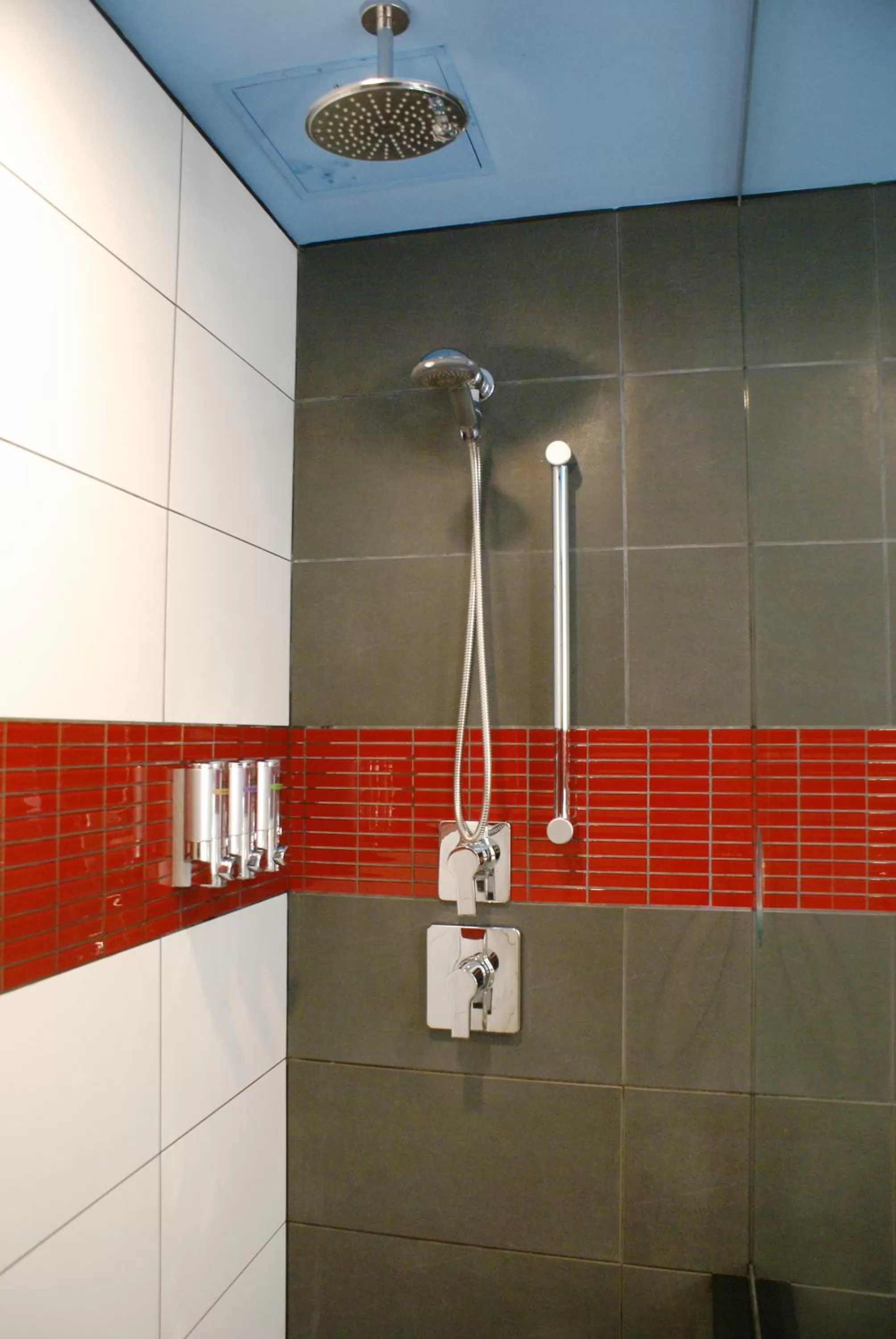 Bathroom in TRYP by Wyndham New York City Times Square - Midtown