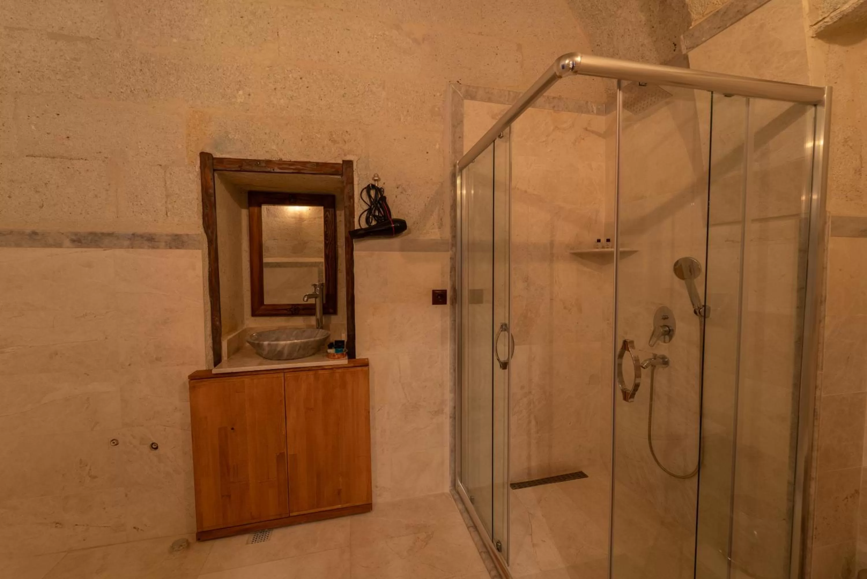 Shower in Göreme Escape Cave