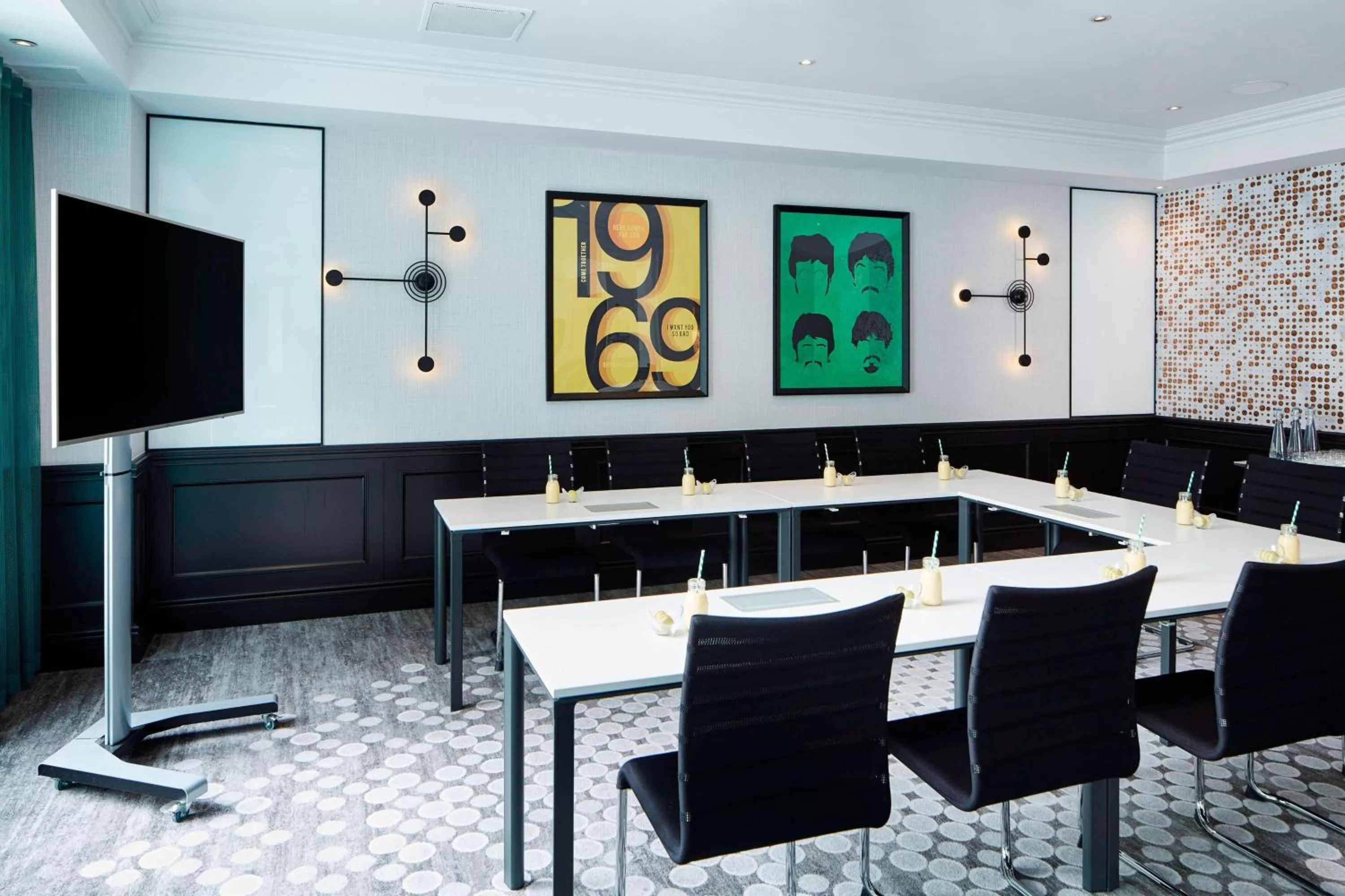 Meeting/conference room in London Marriott Maida Vale