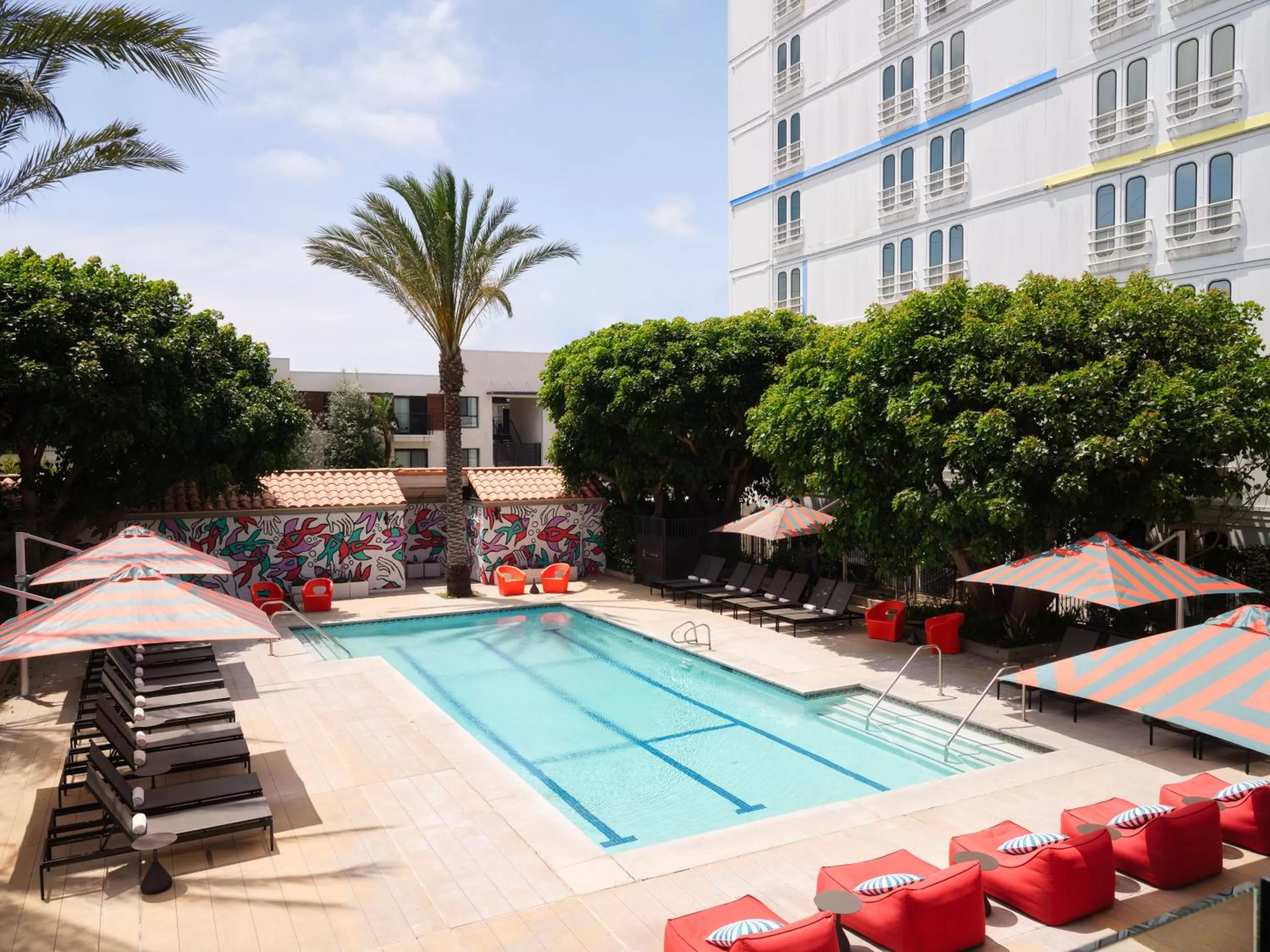 Swimming pool in Aloft El Segundo - Los Angeles Airport