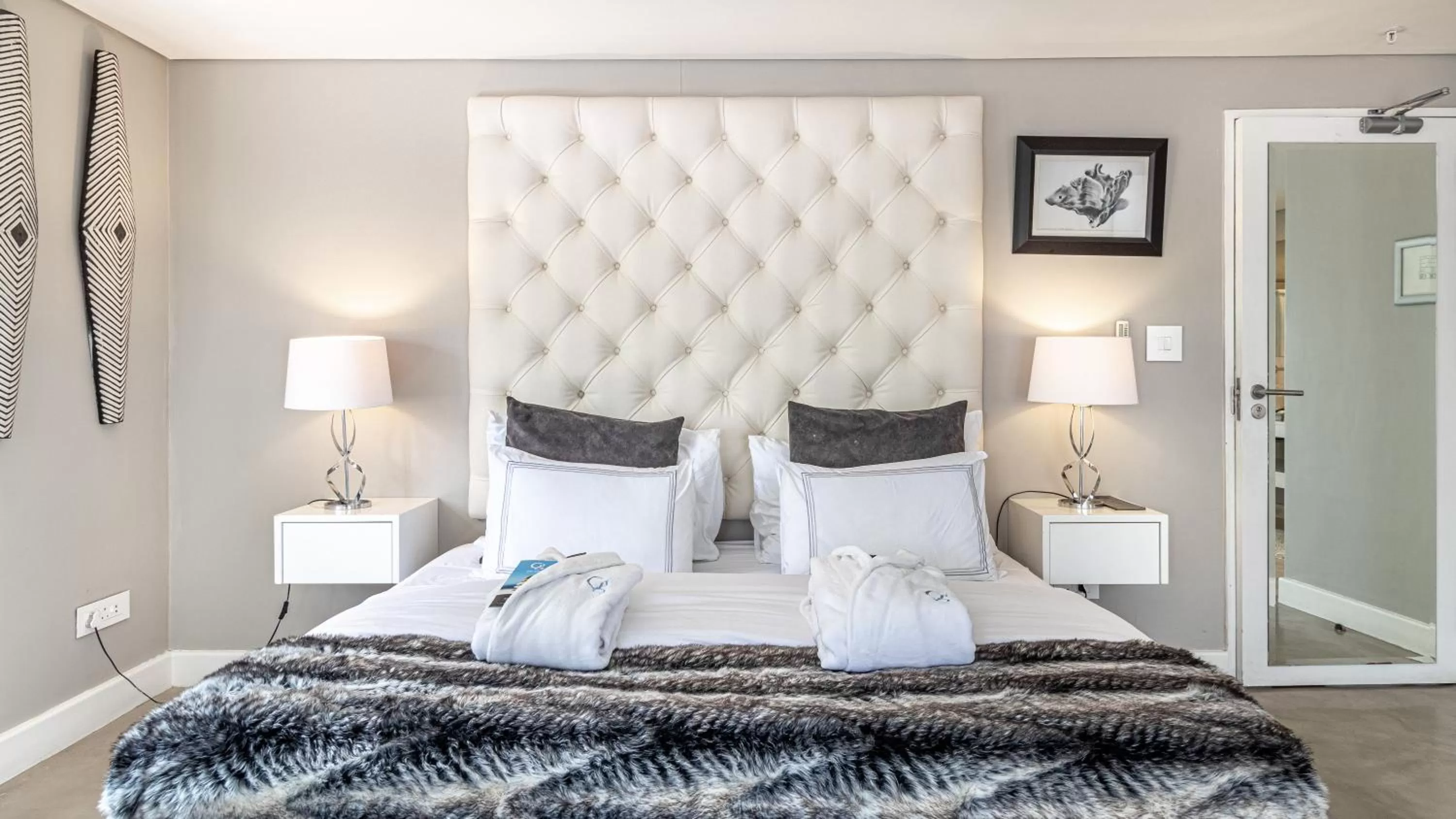 Bed in The Glen Boutique Hotel & Spa