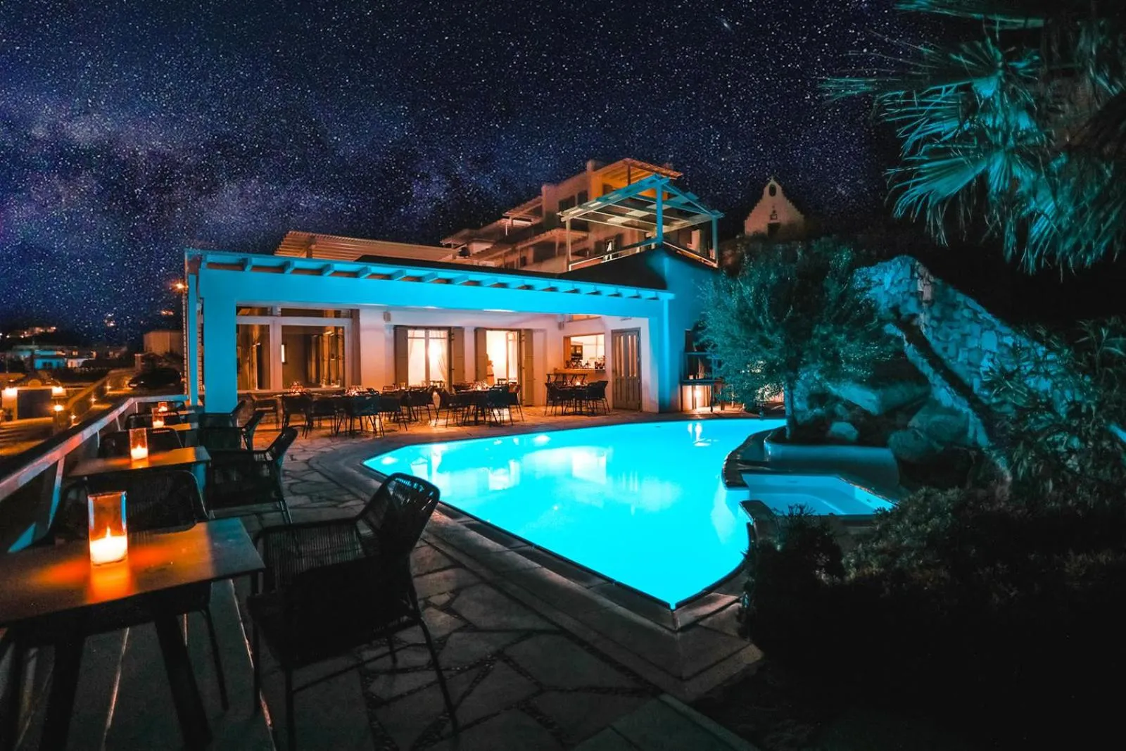 Restaurant/places to eat in Deliades Hotel