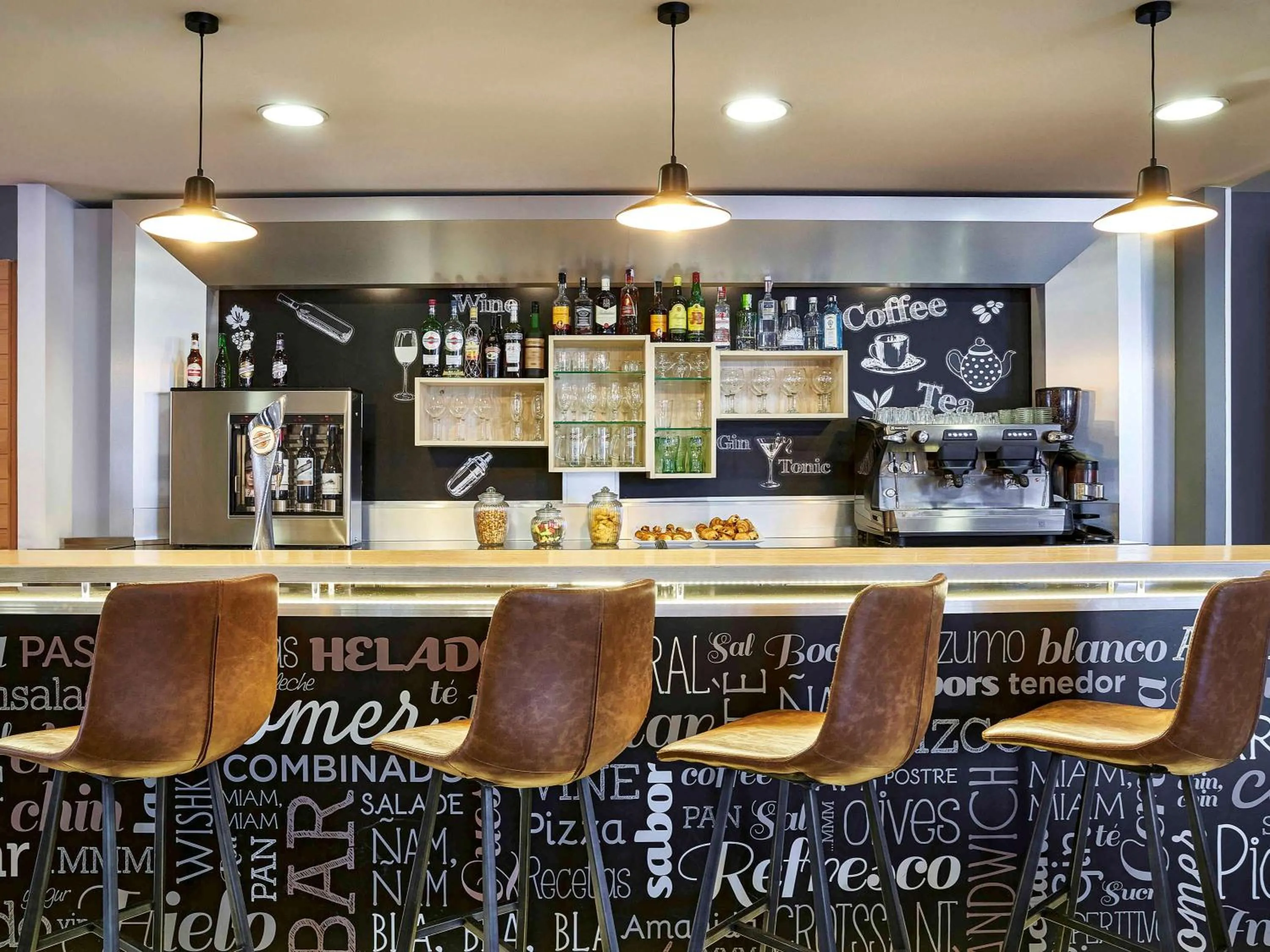 Property building in Ibis Barcelona Meridiana