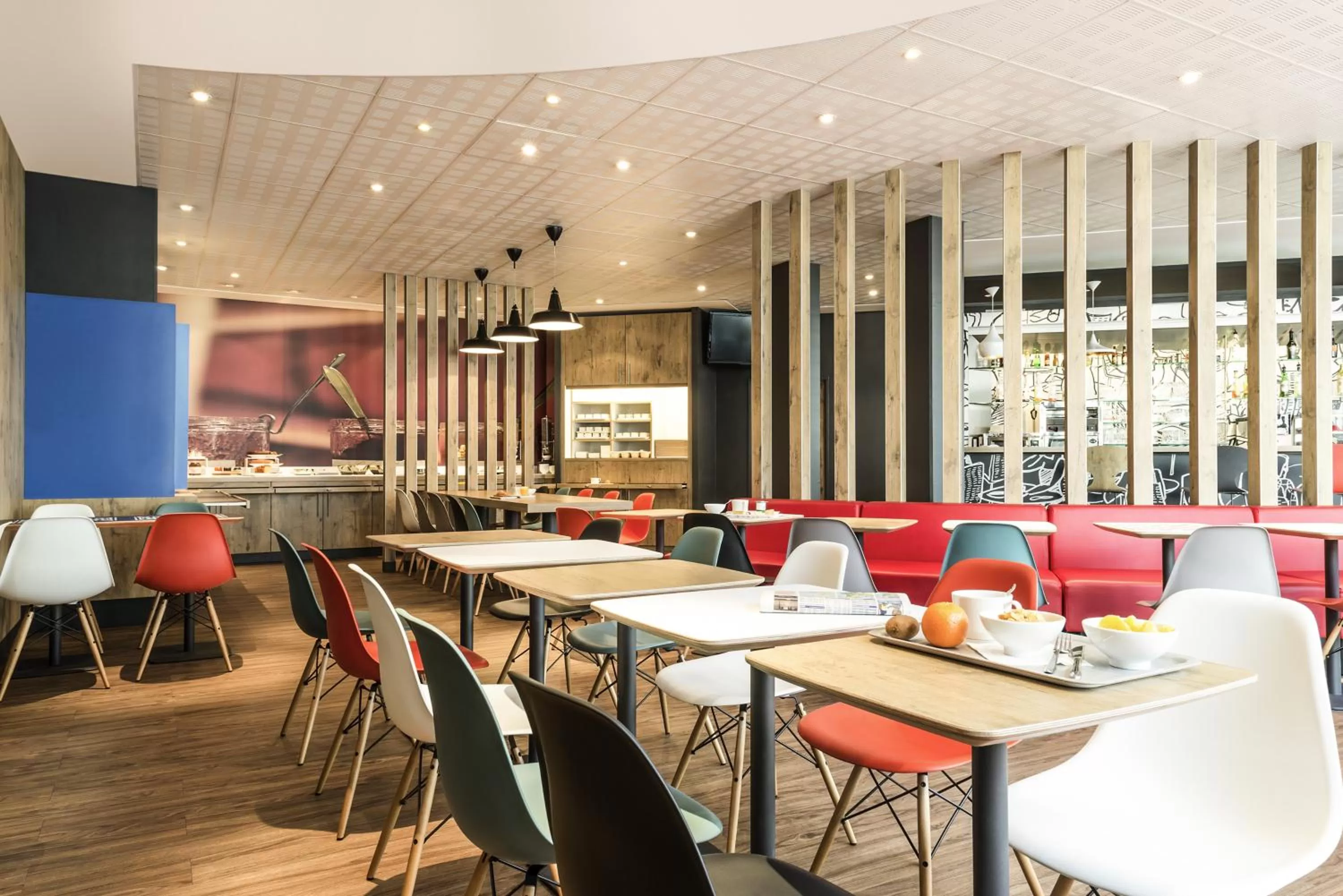 Restaurant/places to eat in ibis Bordeaux Centre Bastide