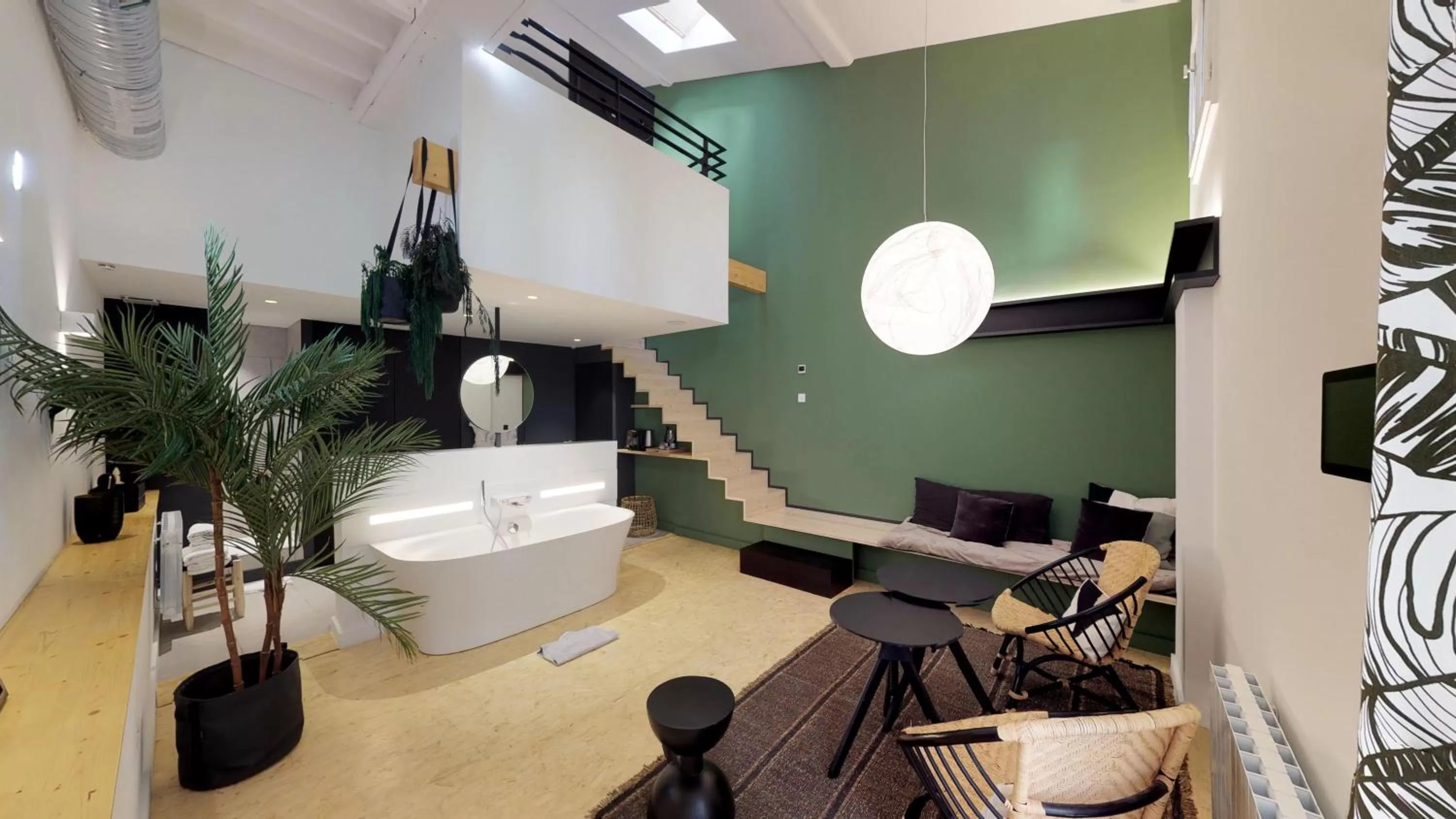 Photo of the whole room in MiHotel Comte