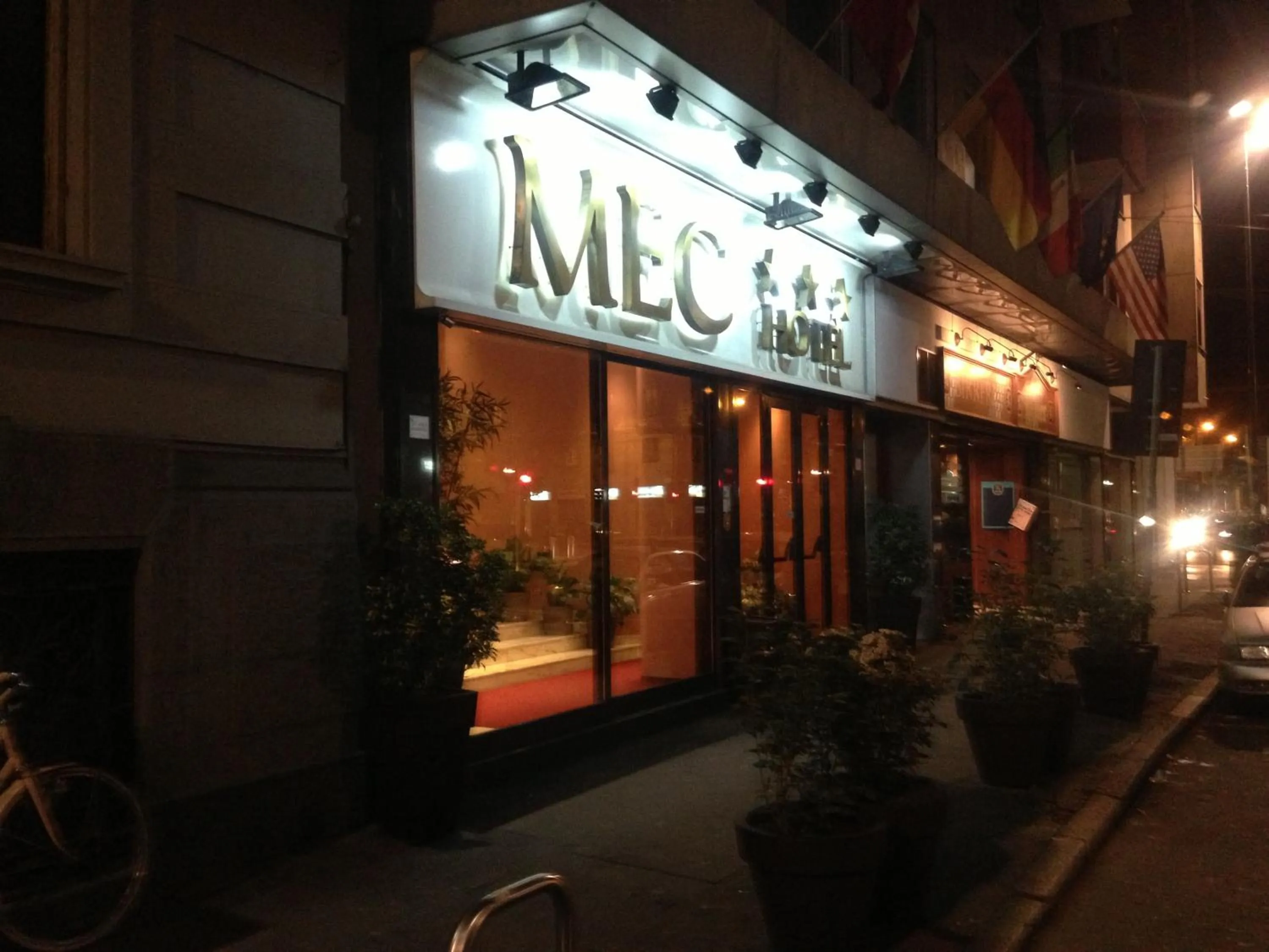 Property building in Hotel Mec