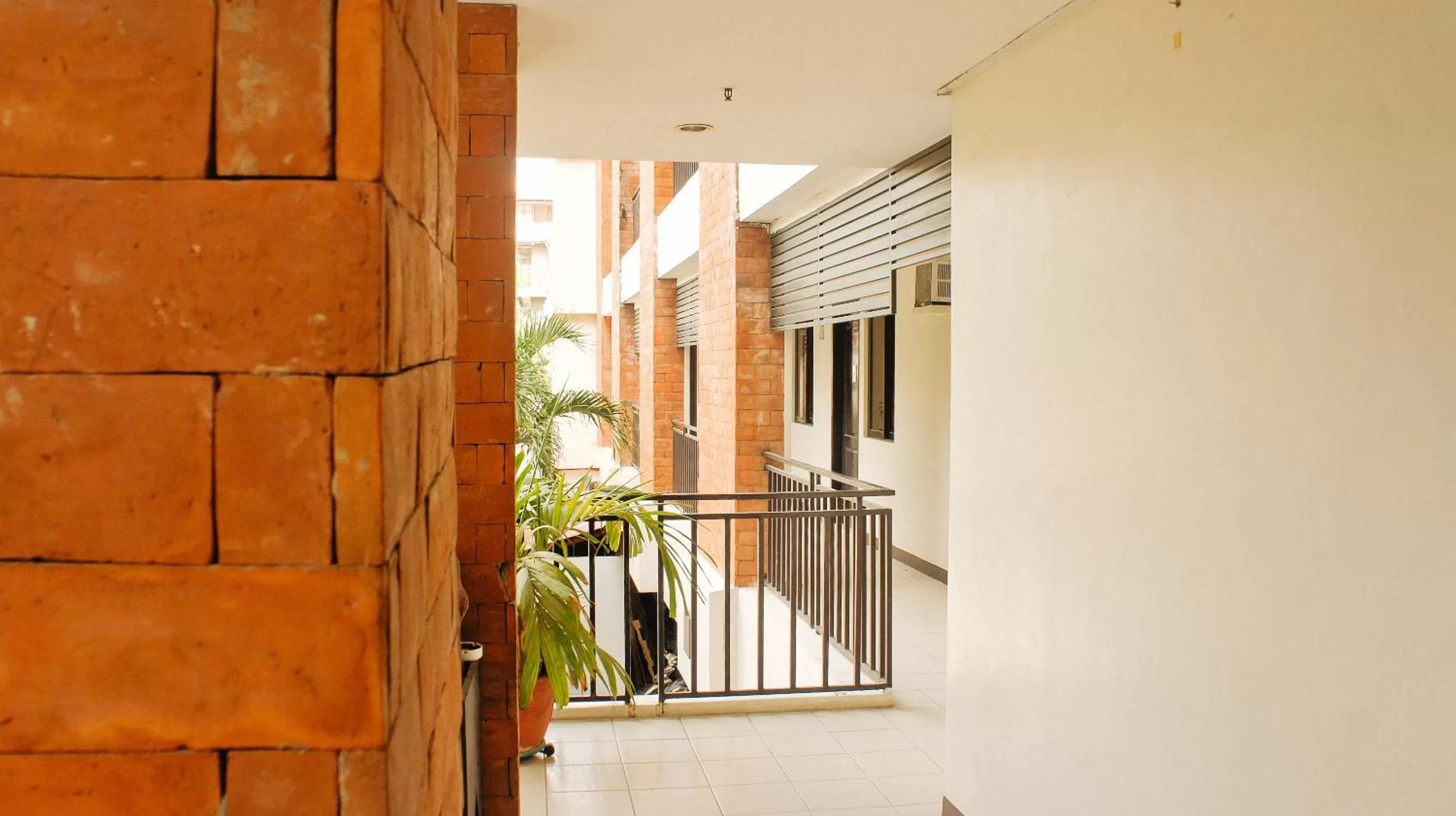 Property building in RedDoorz Plus @ Mabolo Cebu