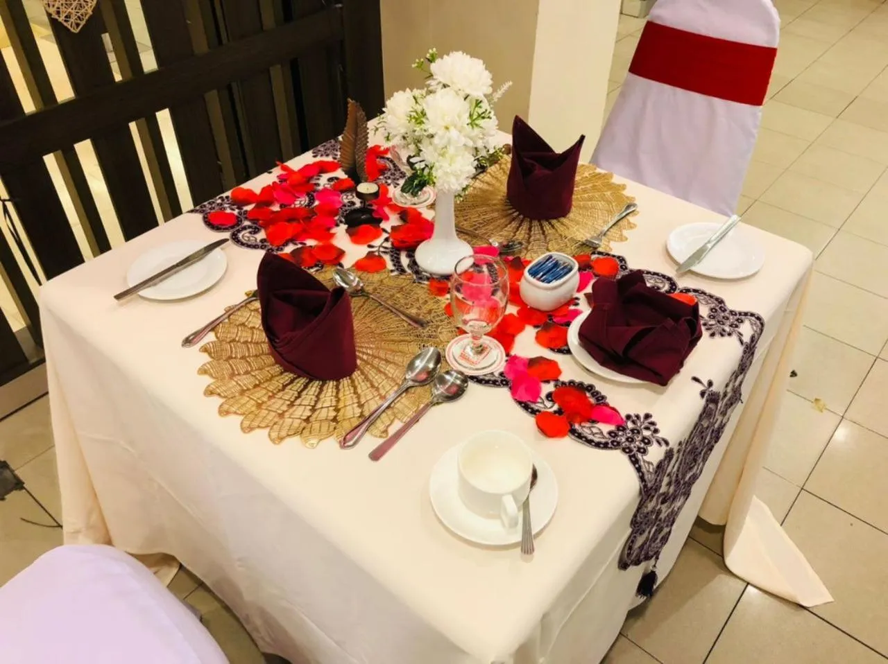 Restaurant/places to eat in Hotel Yt Midtown Kuala Terengganu