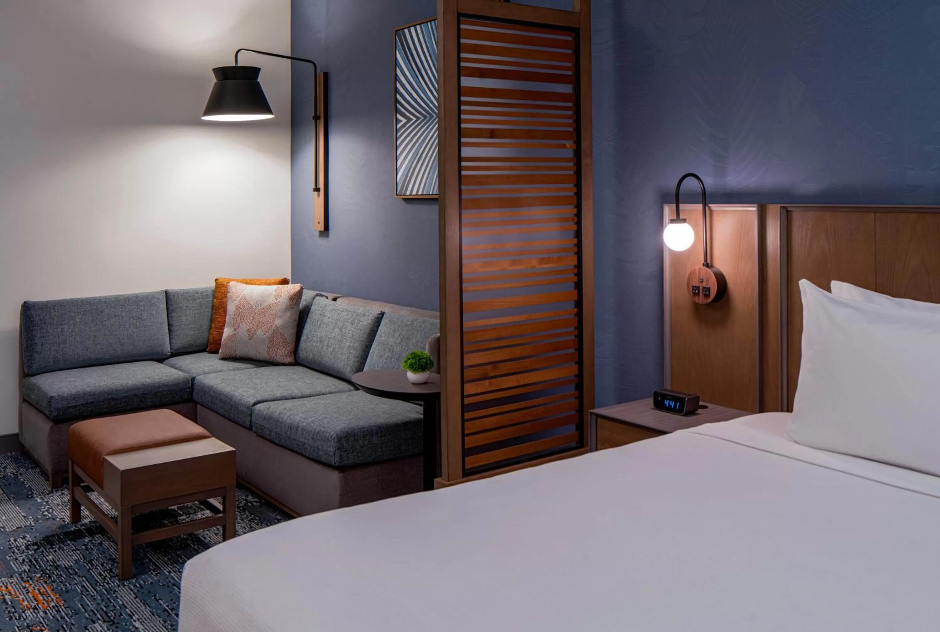 Standard King Room with Sofa Bed in Hyatt Place Tampa Downtown