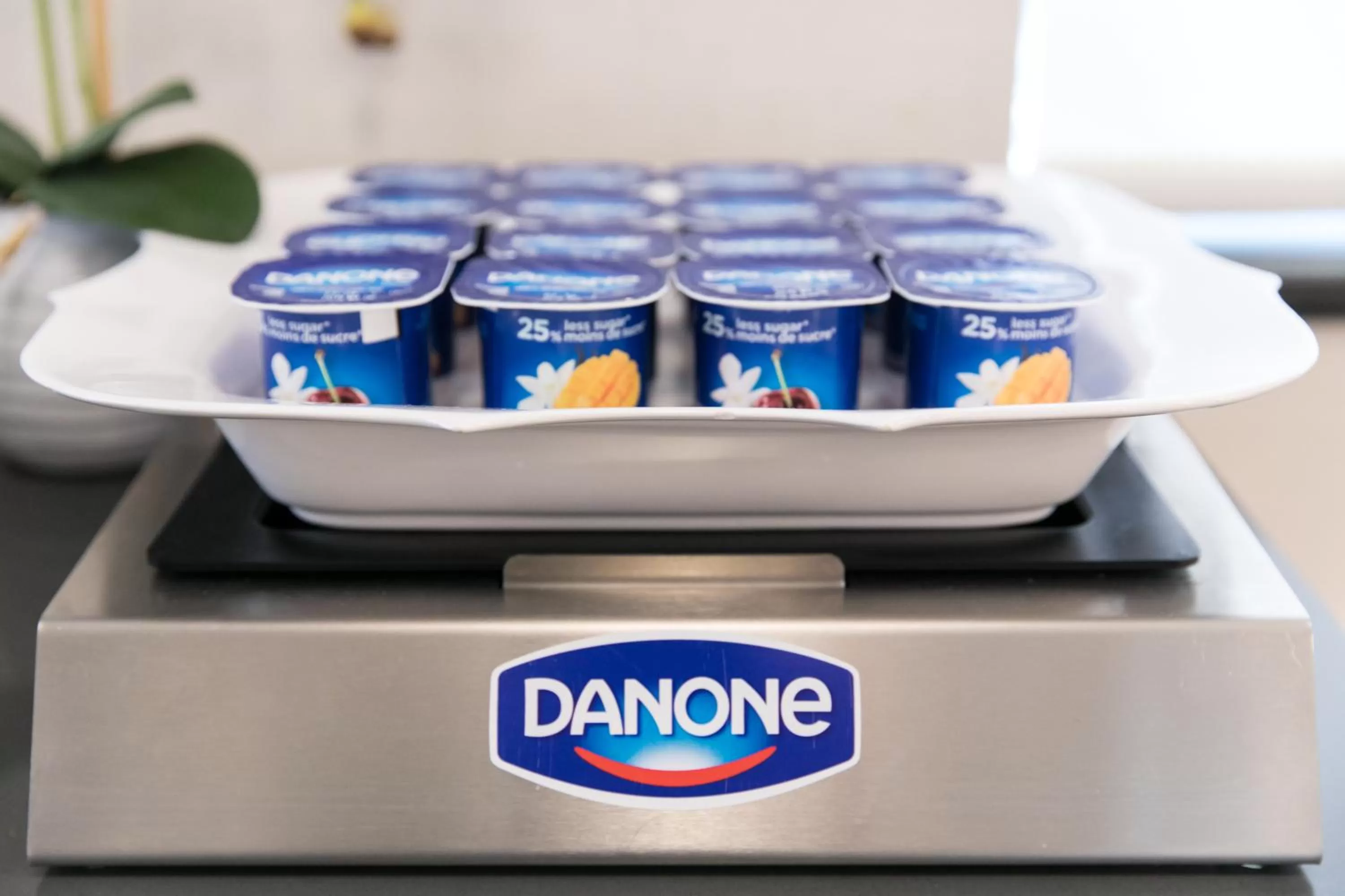 Continental breakfast in Days Inn by Wyndham Montmagny