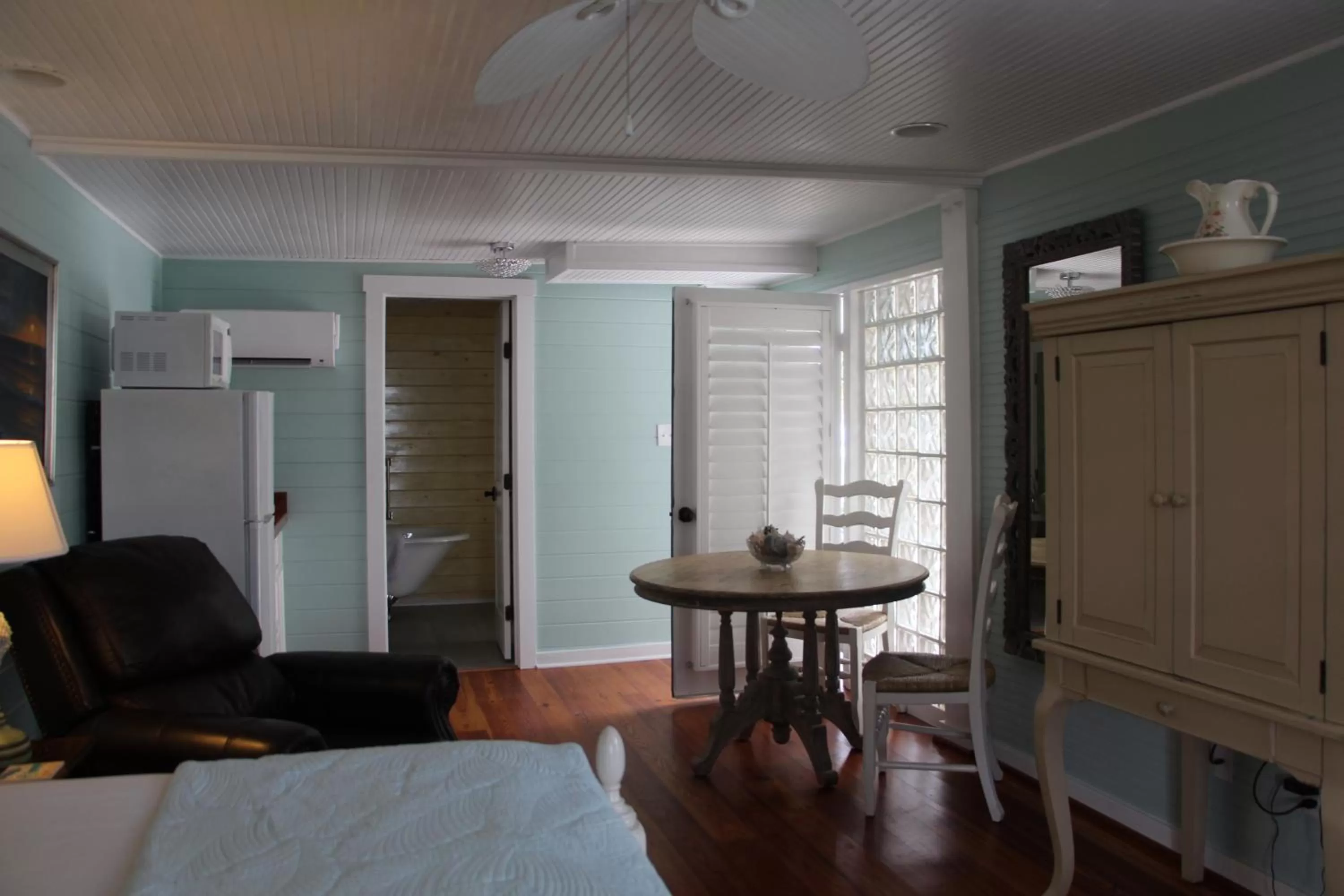 Seating Area in Beachview Inn and Spa
