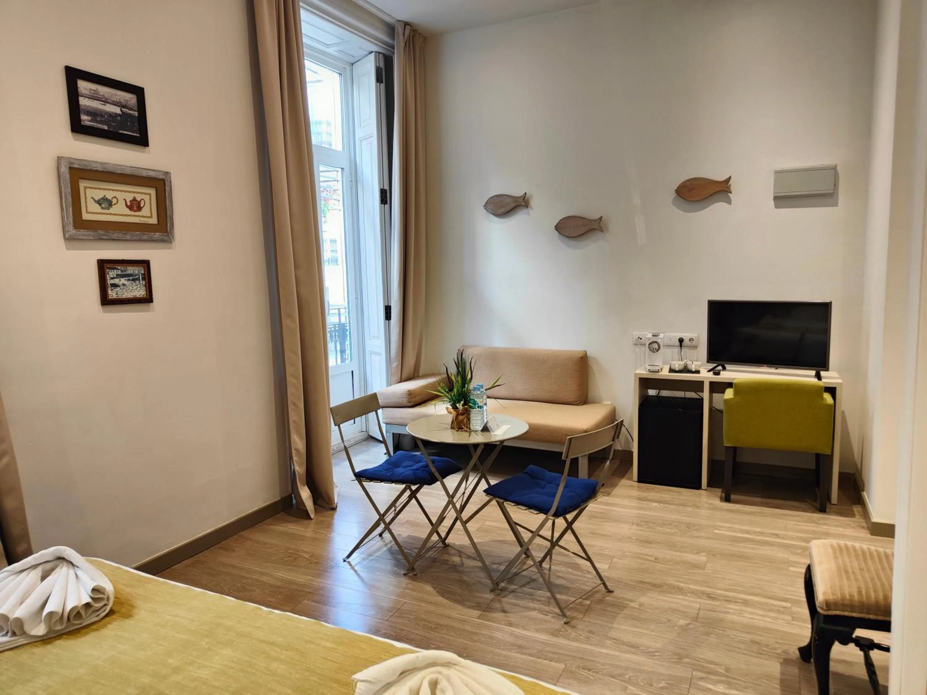 Photo of the whole room, Bed in Hotel San Lorenzo Boutique Plaza