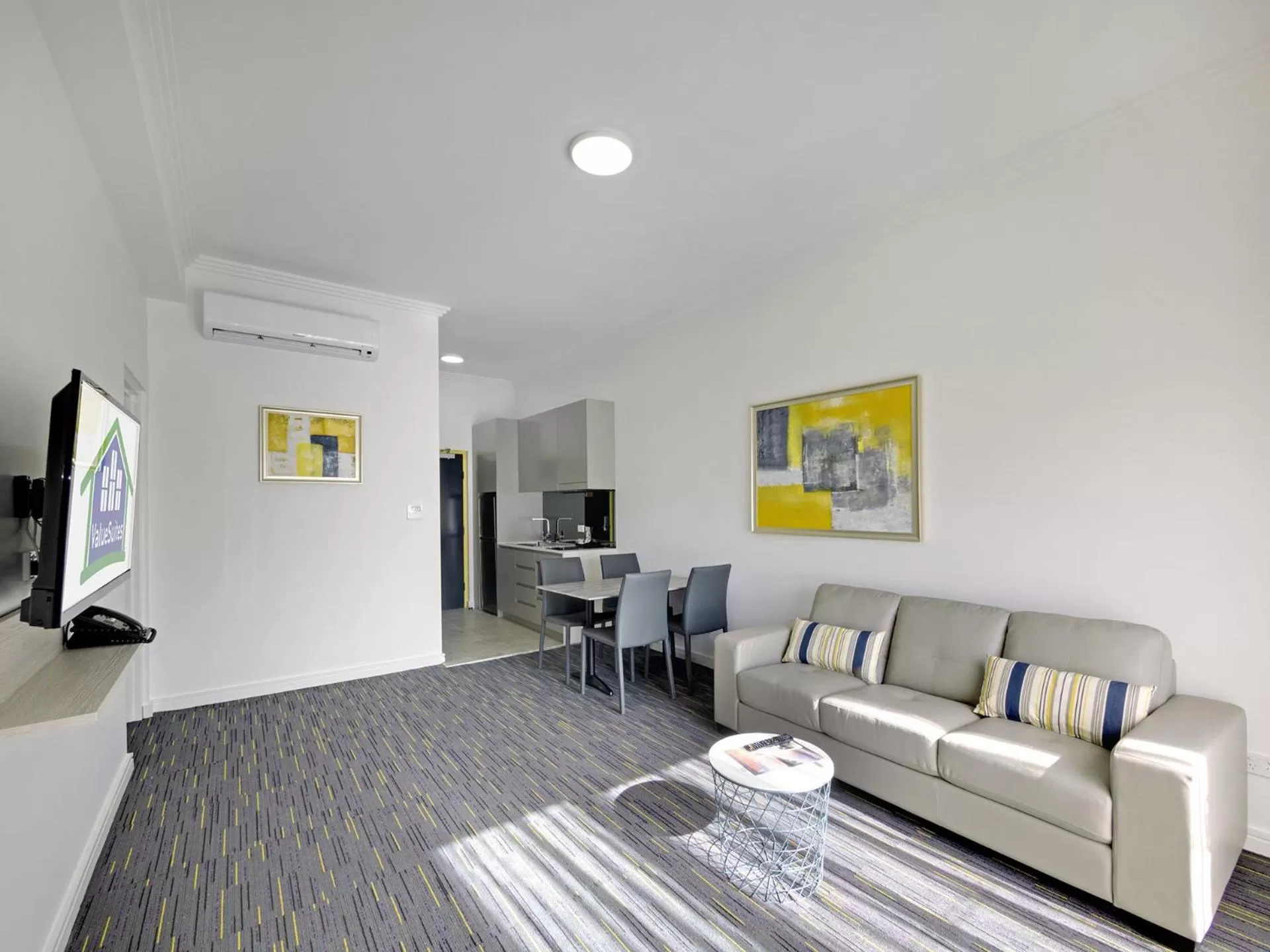 Living room in Value Suites Penrith