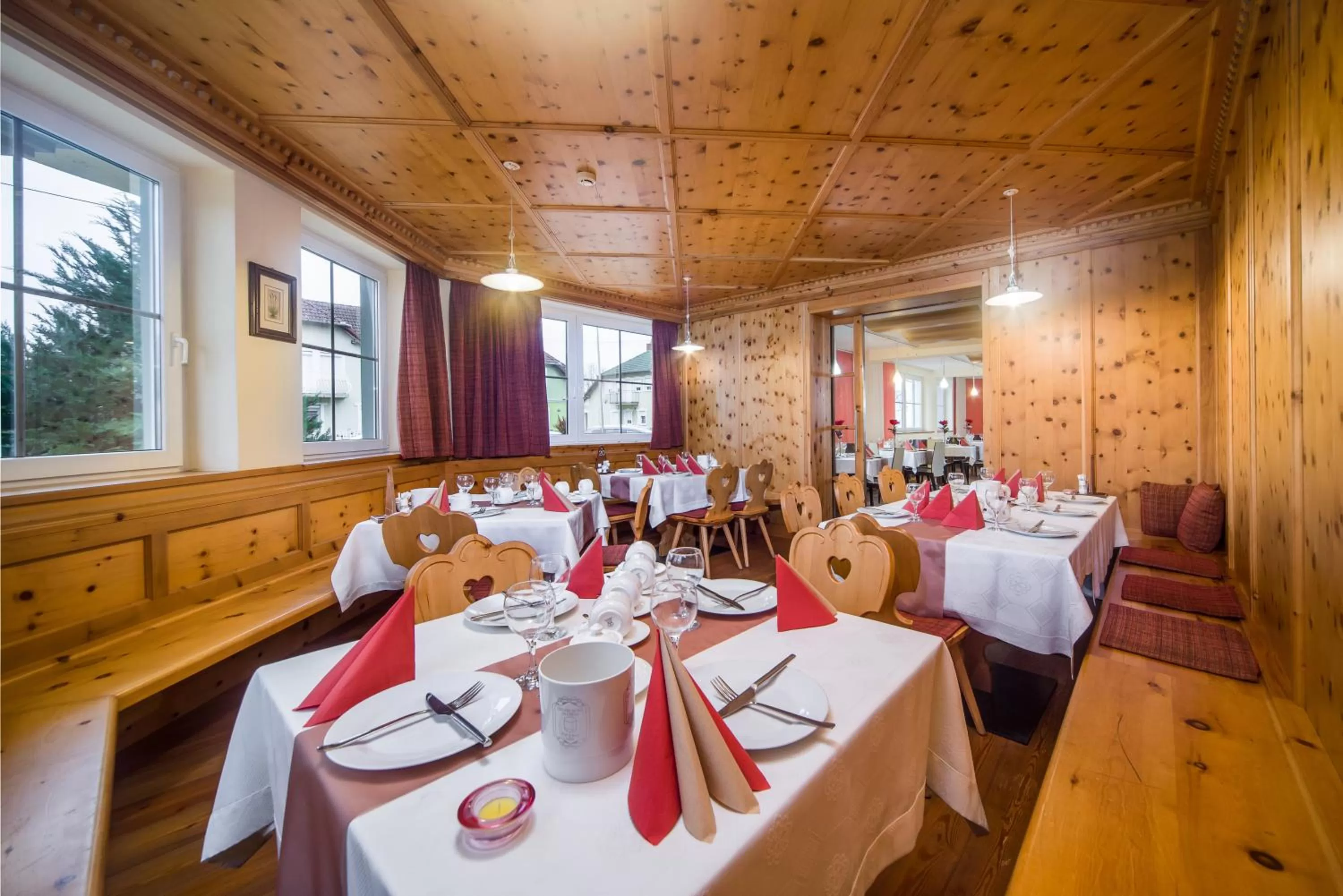 Restaurant/places to eat in Wellness Hotel Kager Harkány