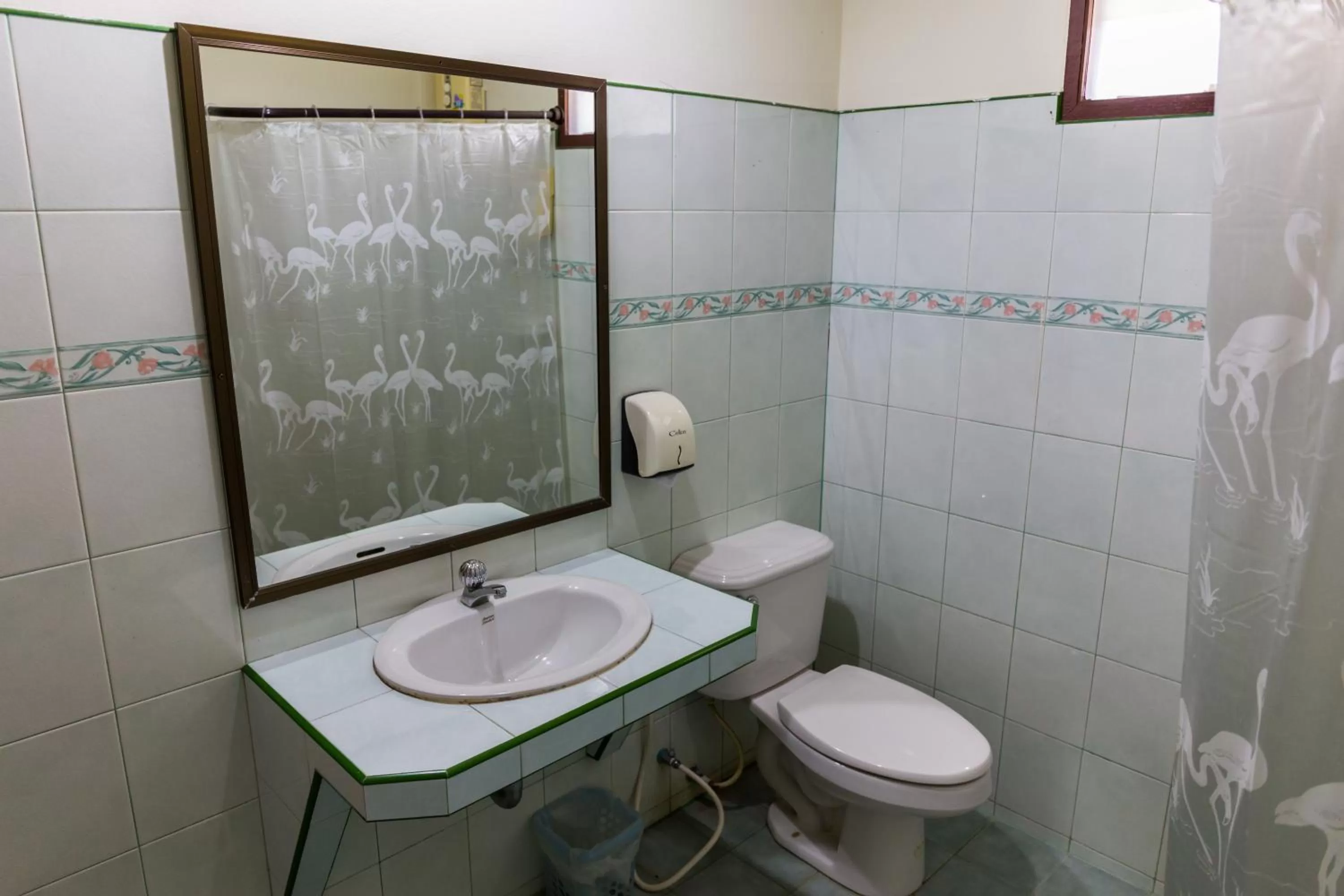 Photo of the whole room, Bathroom in Forum House Hotel Krabi