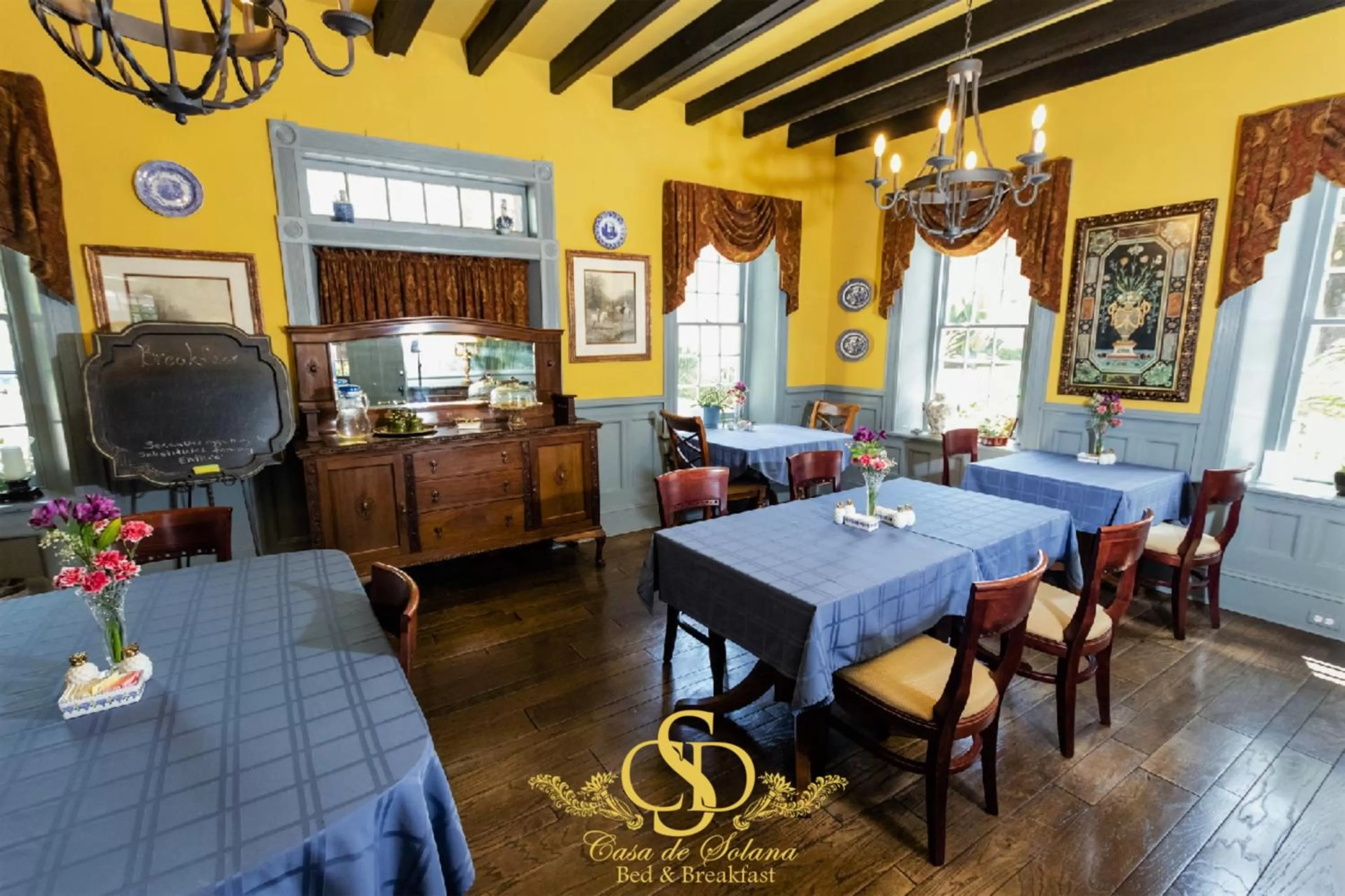 Dining area, Restaurant/Places to Eat in Casa De Solana & Victorian House Bed and Breakfast