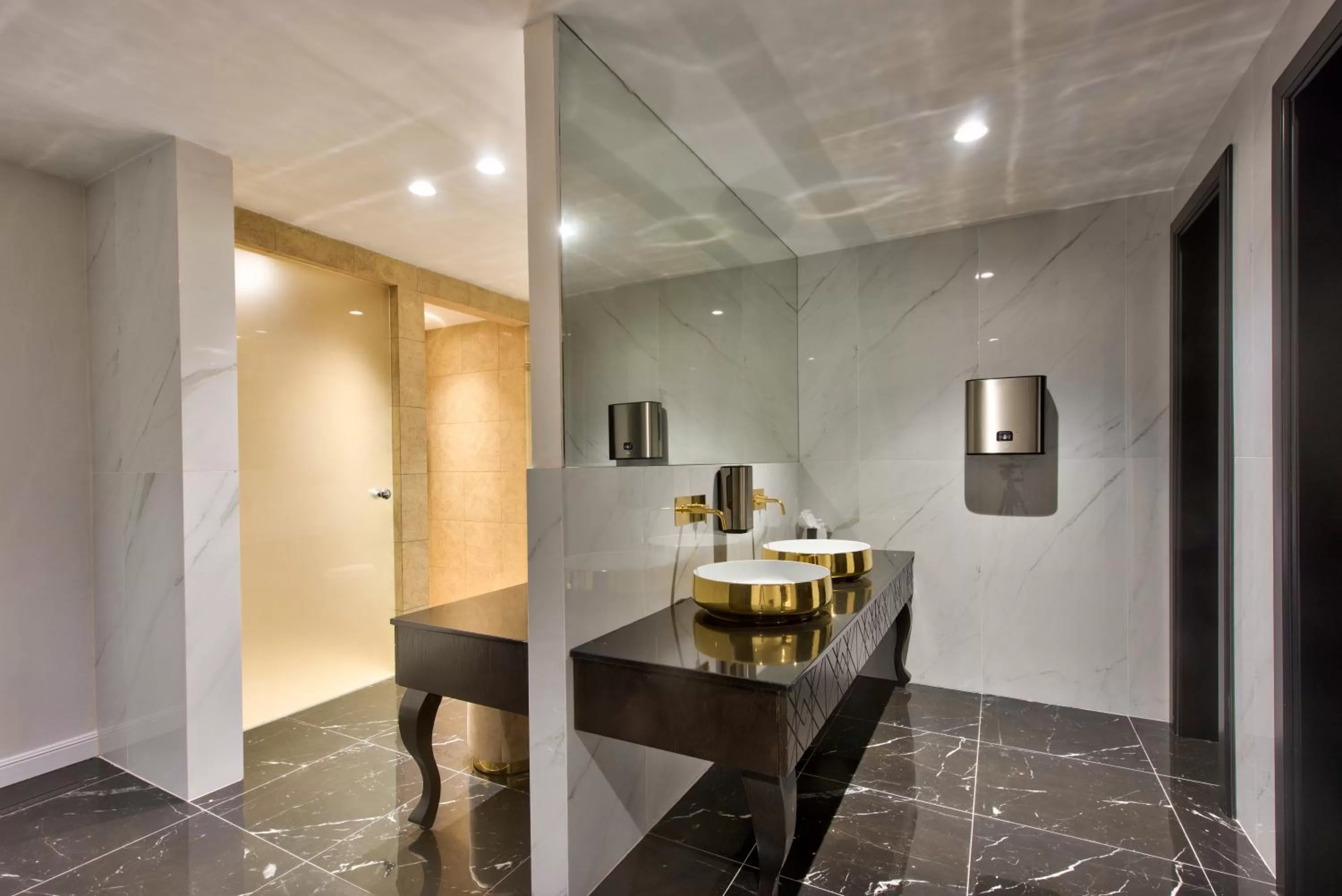 Spa and wellness centre/facilities in HOLM Boutique & SPA - IK Collection