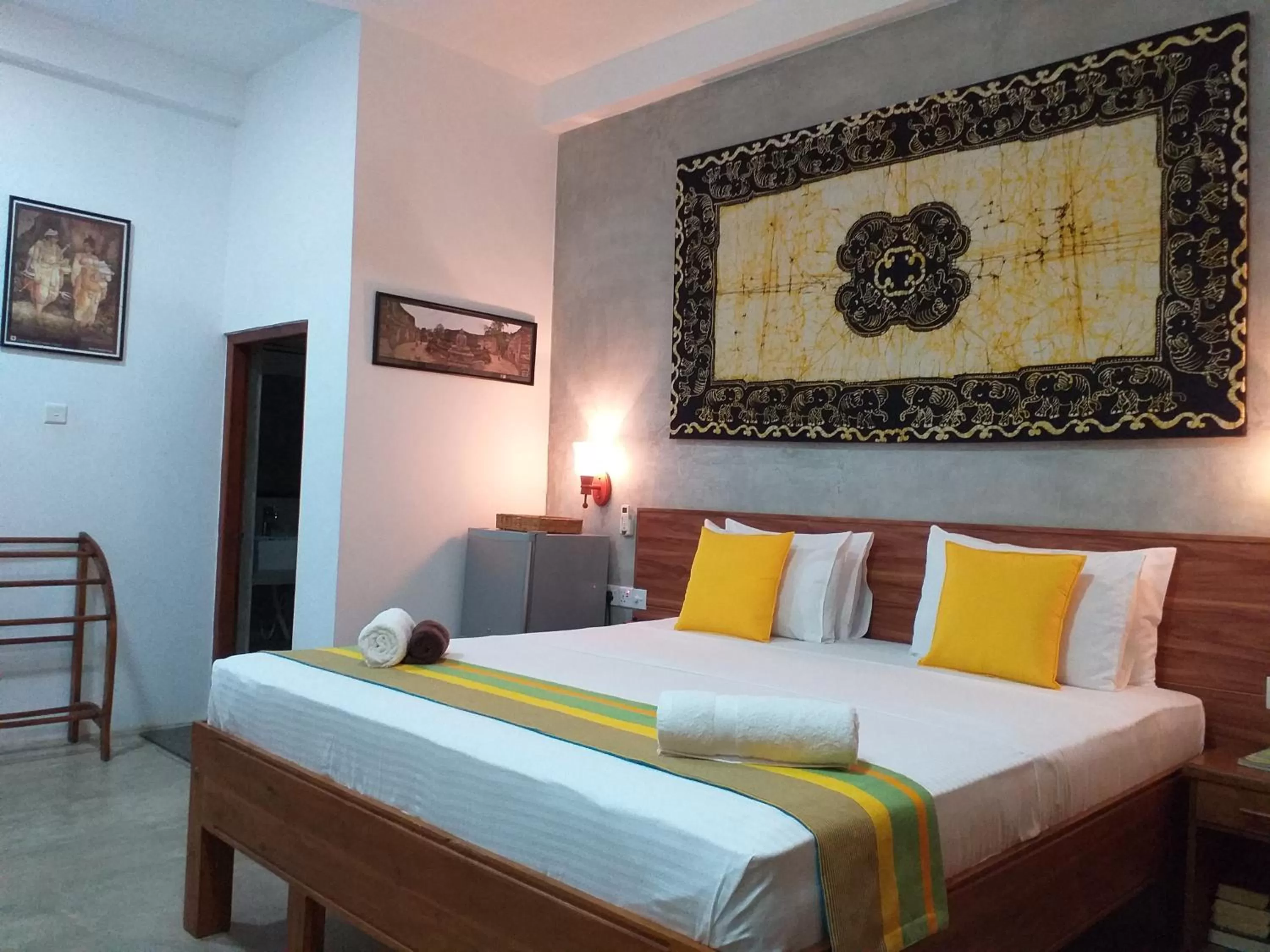 Bed in Green Wood Villa Negombo